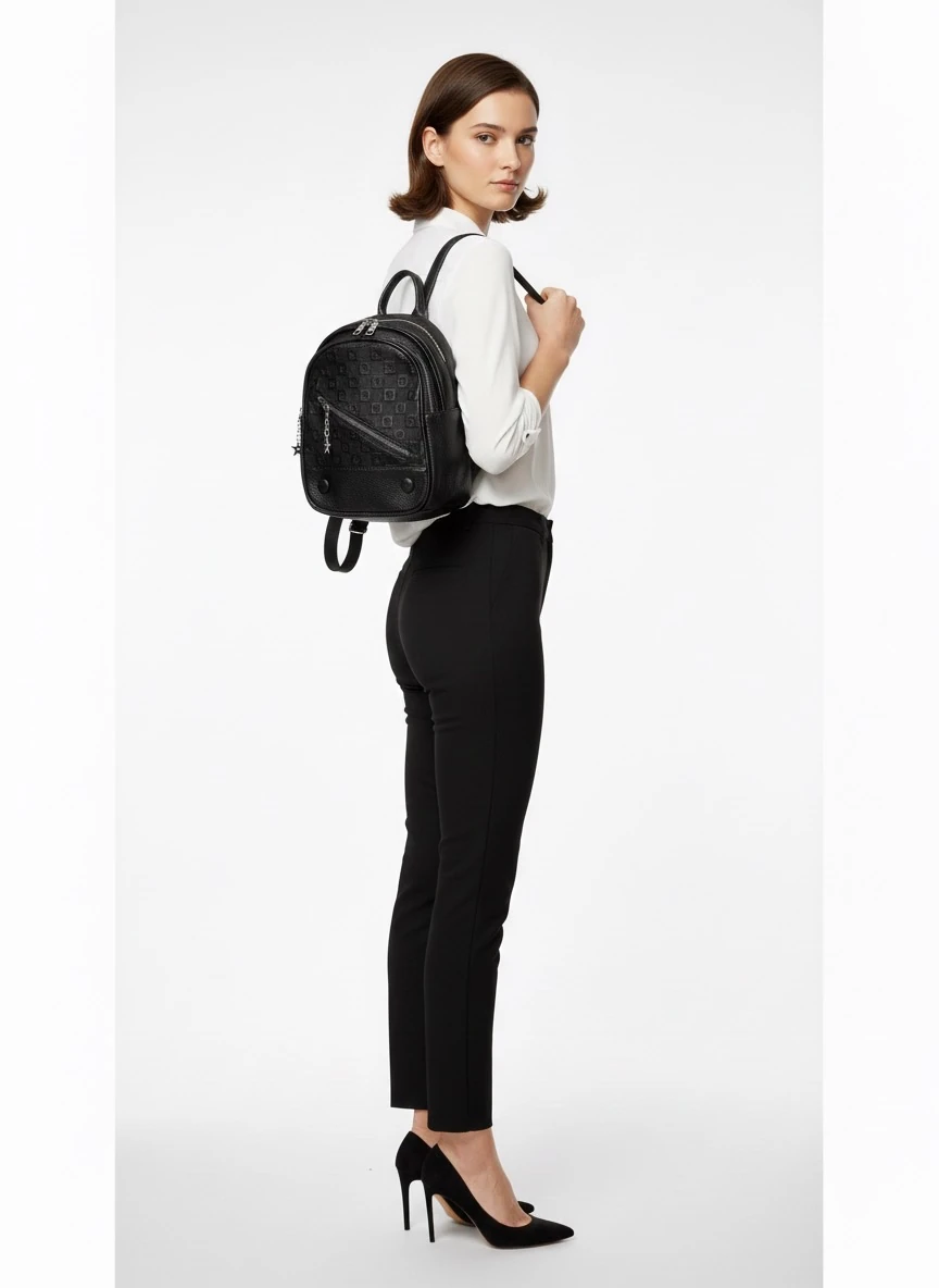 Moda ~ Deri Sırt Çantası - Siyah