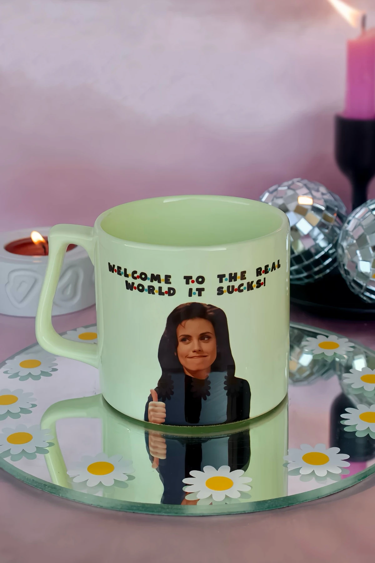 Friends Monica Geller Welcome to the Real World Kupa