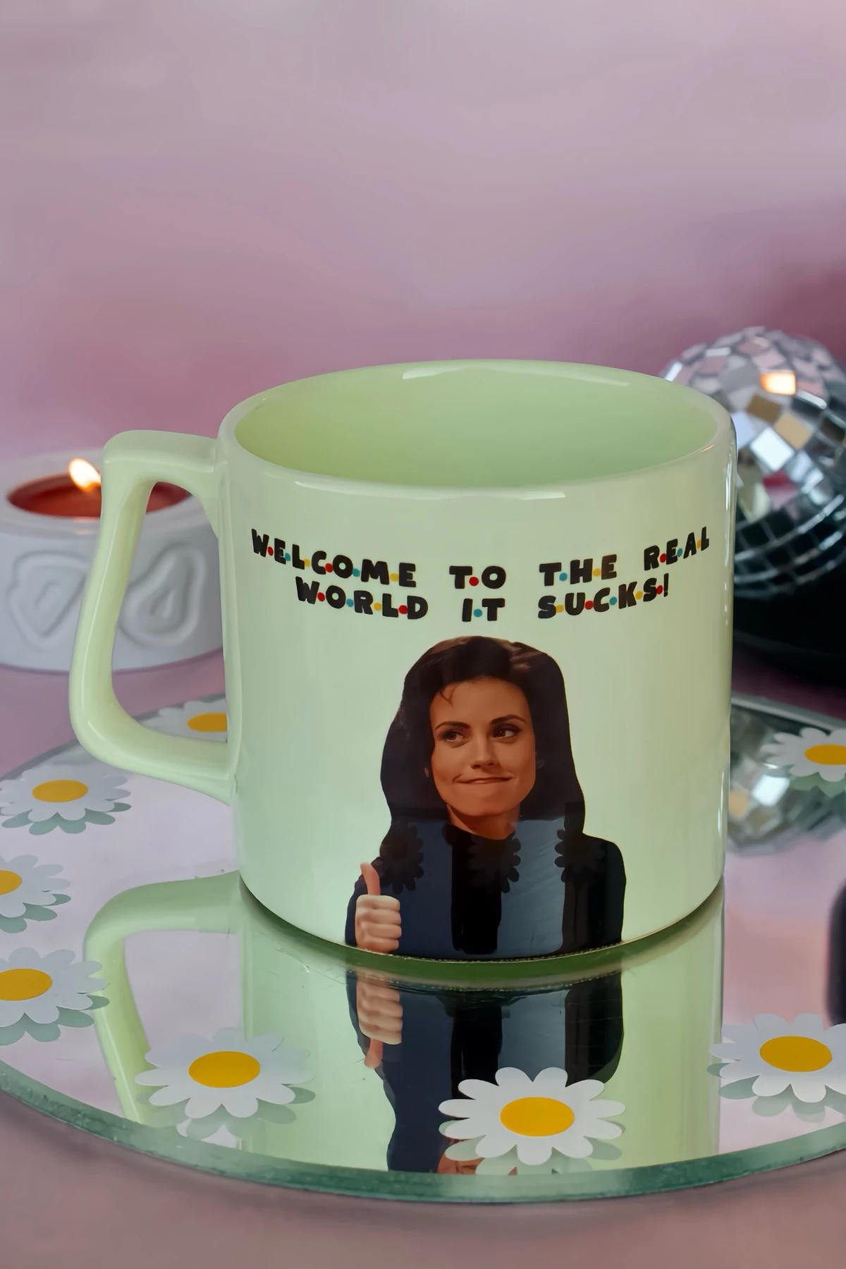 Friends Monica Geller Welcome to the Real World Kupa