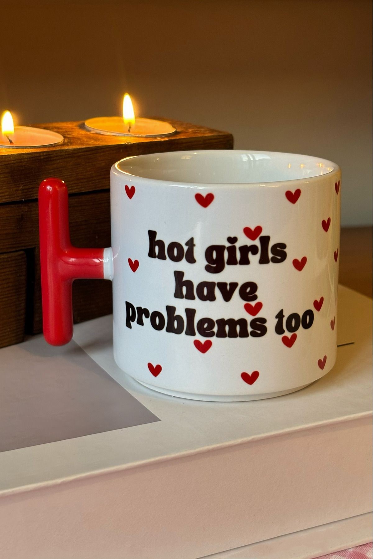 Hot Girls Have Problems Too Kupa