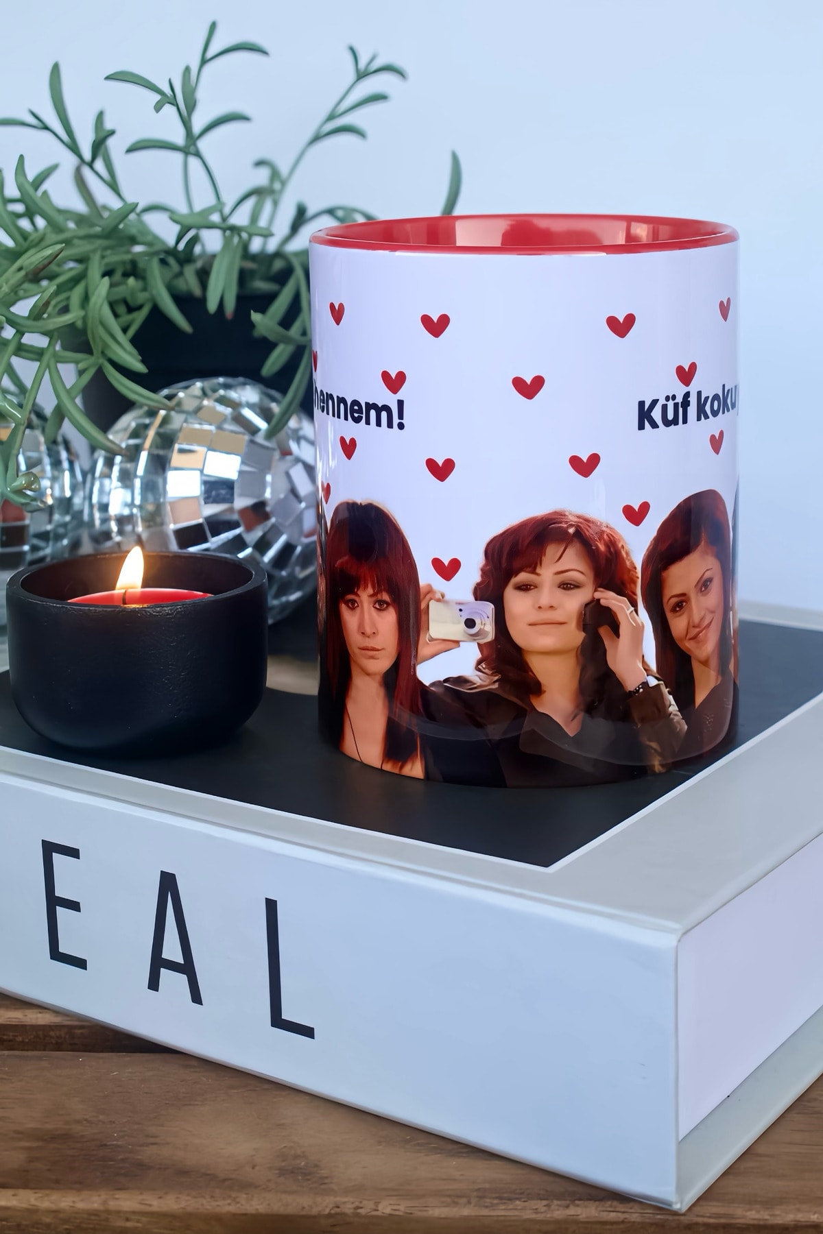 Yaprak Dökümü Ferhunde Kupa