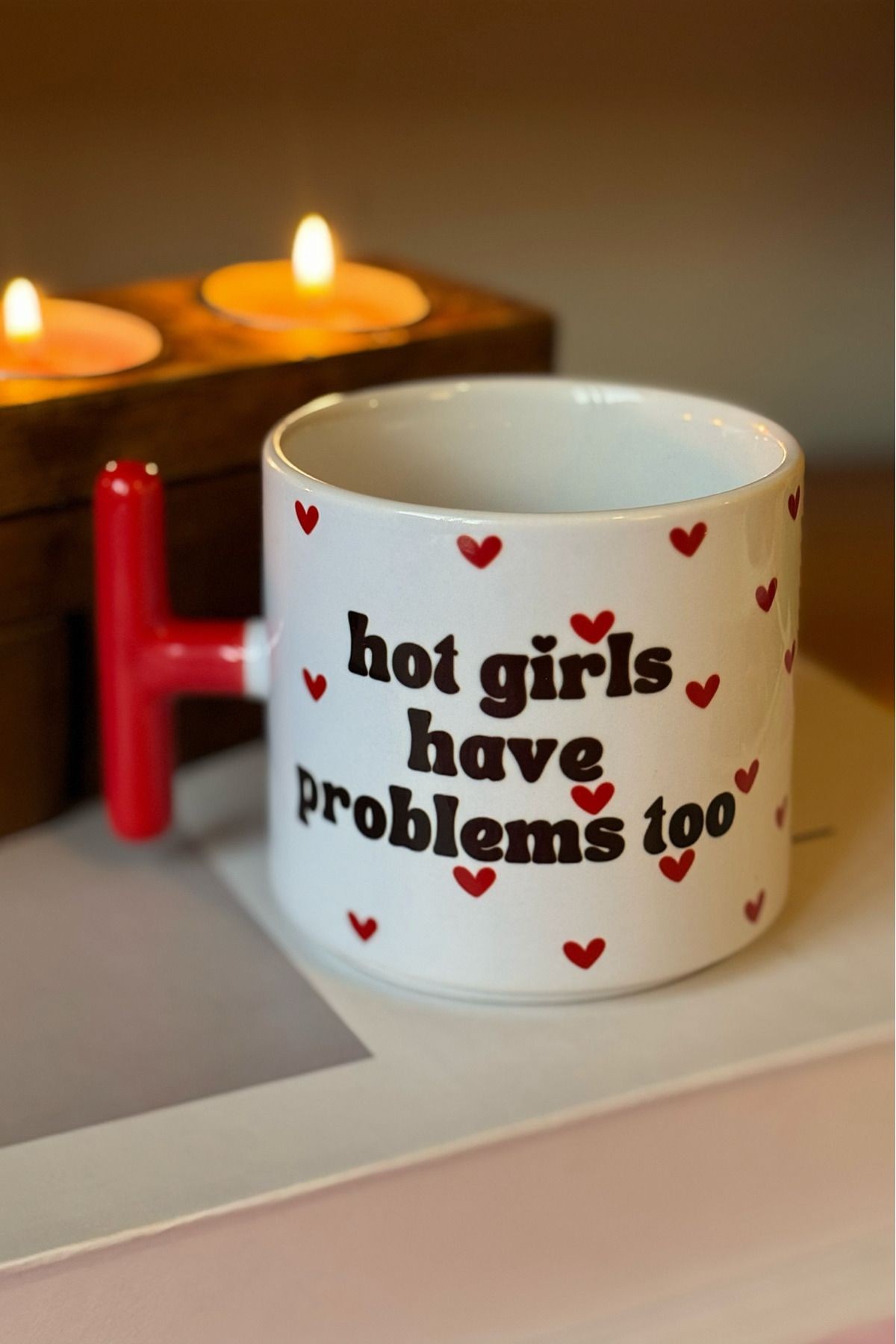 Hot Girls Have Problems Too Kupa