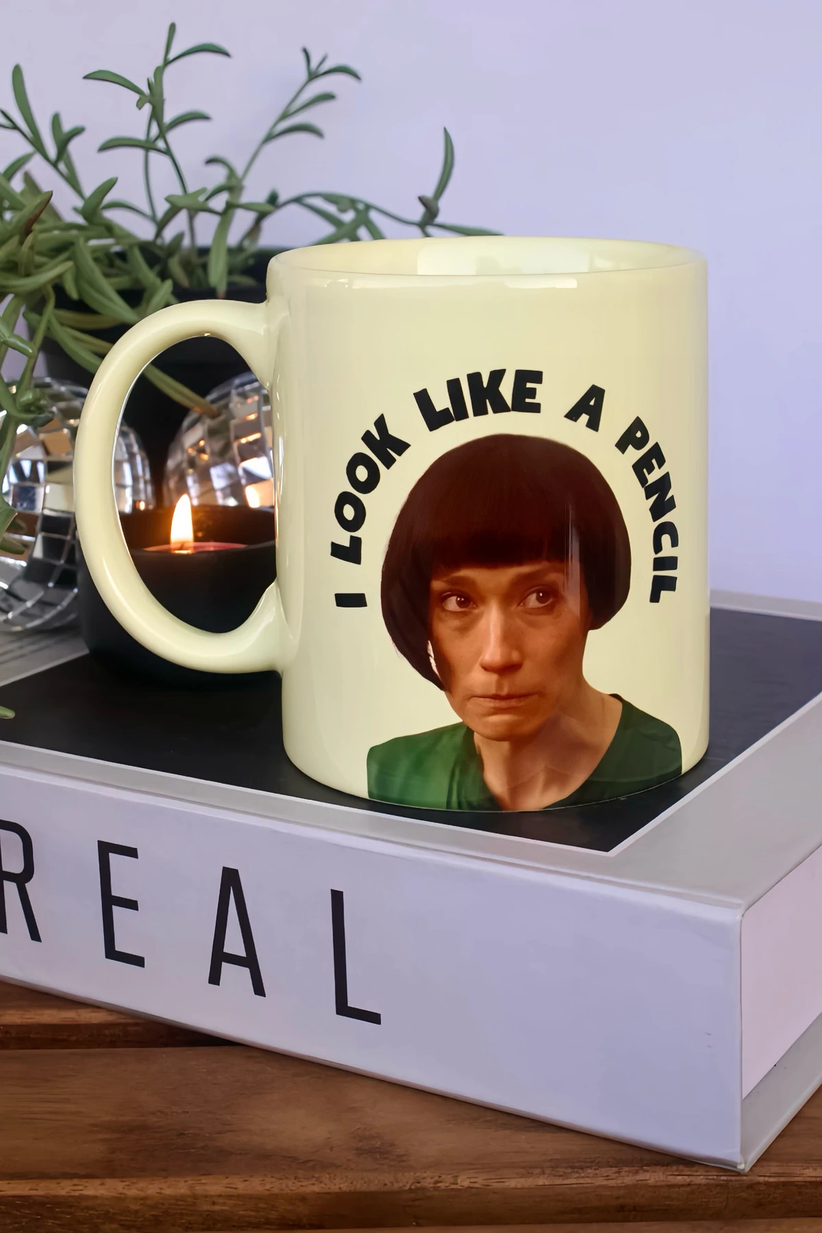 Fleabag I Look Like a Pencil Kupa