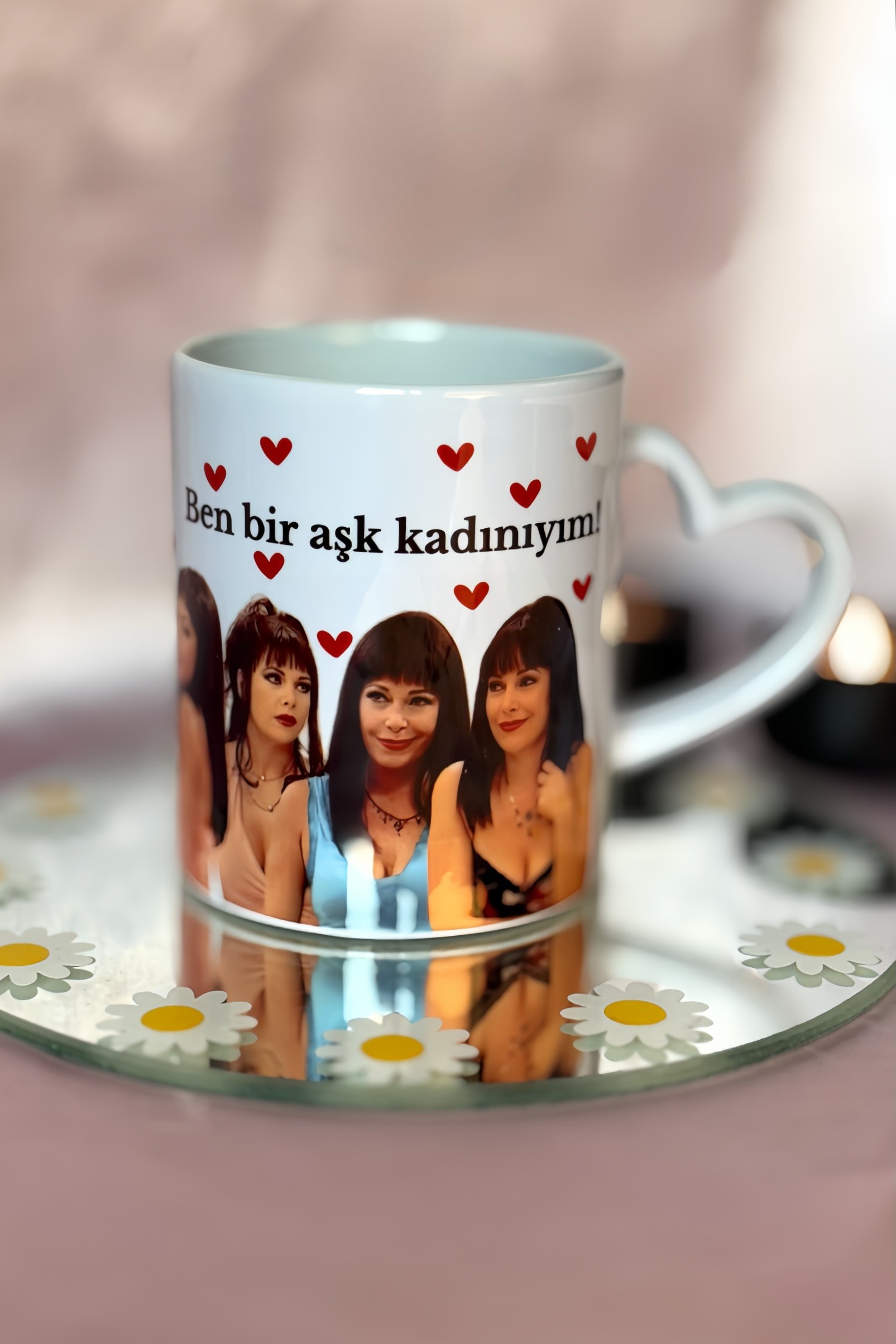 Avrupa Yakası Fatoş Aşk Kadını Kupa