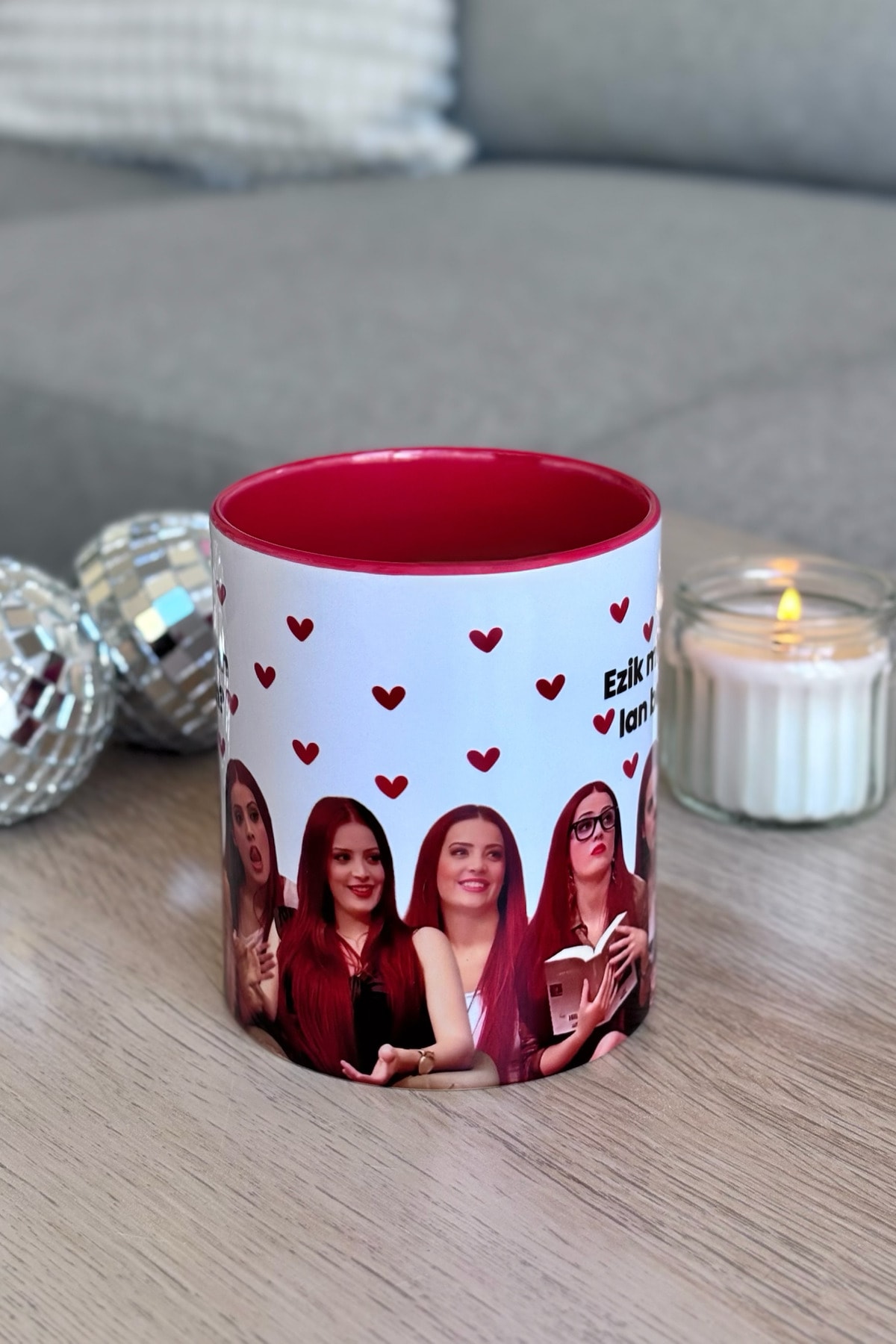 Yalan Dünya Tülay Ünlü Ezik Miyim Lan Ben Kupa