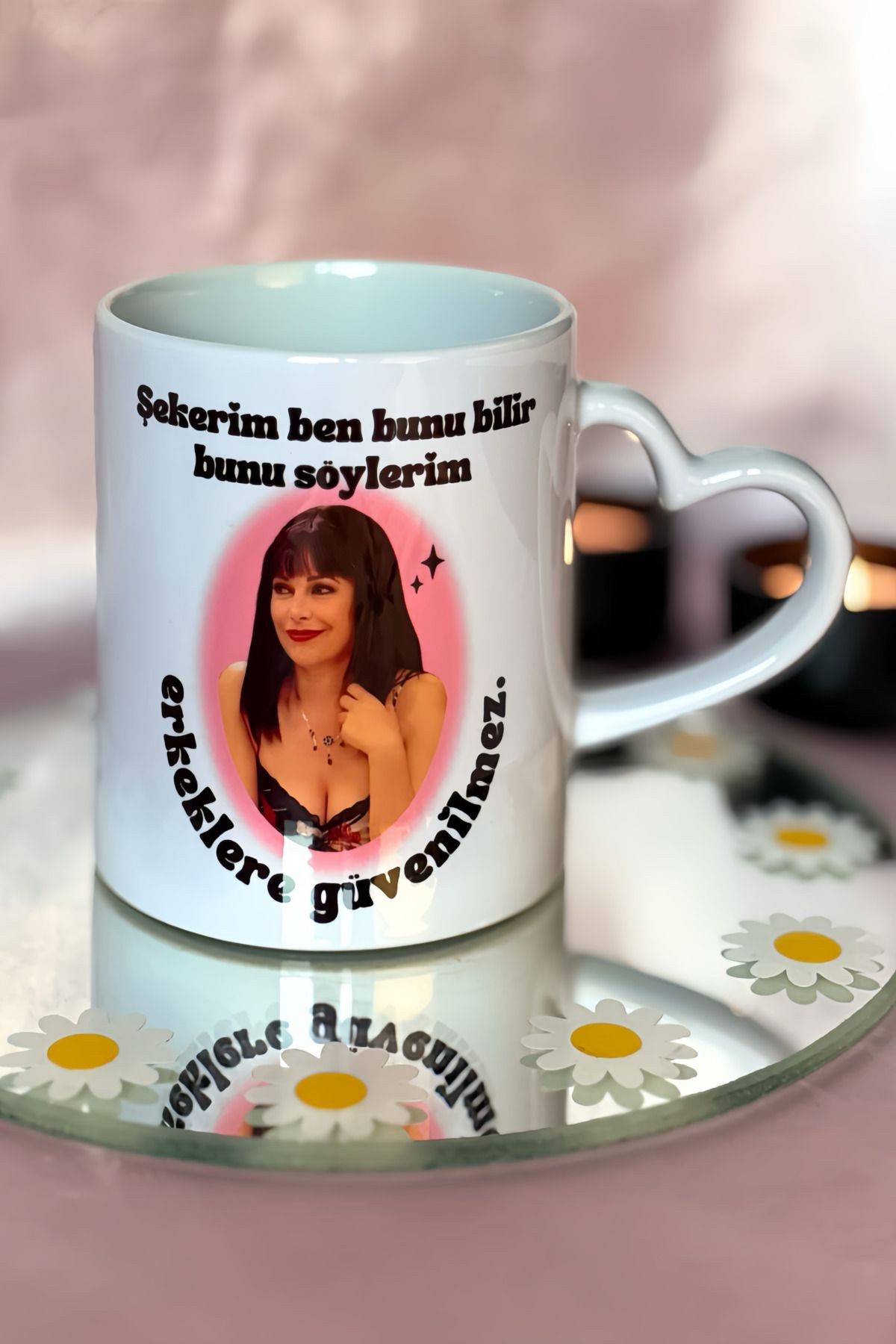 Avrupa Yakası Fatoş Erkeklere Güvenilmez Kupa