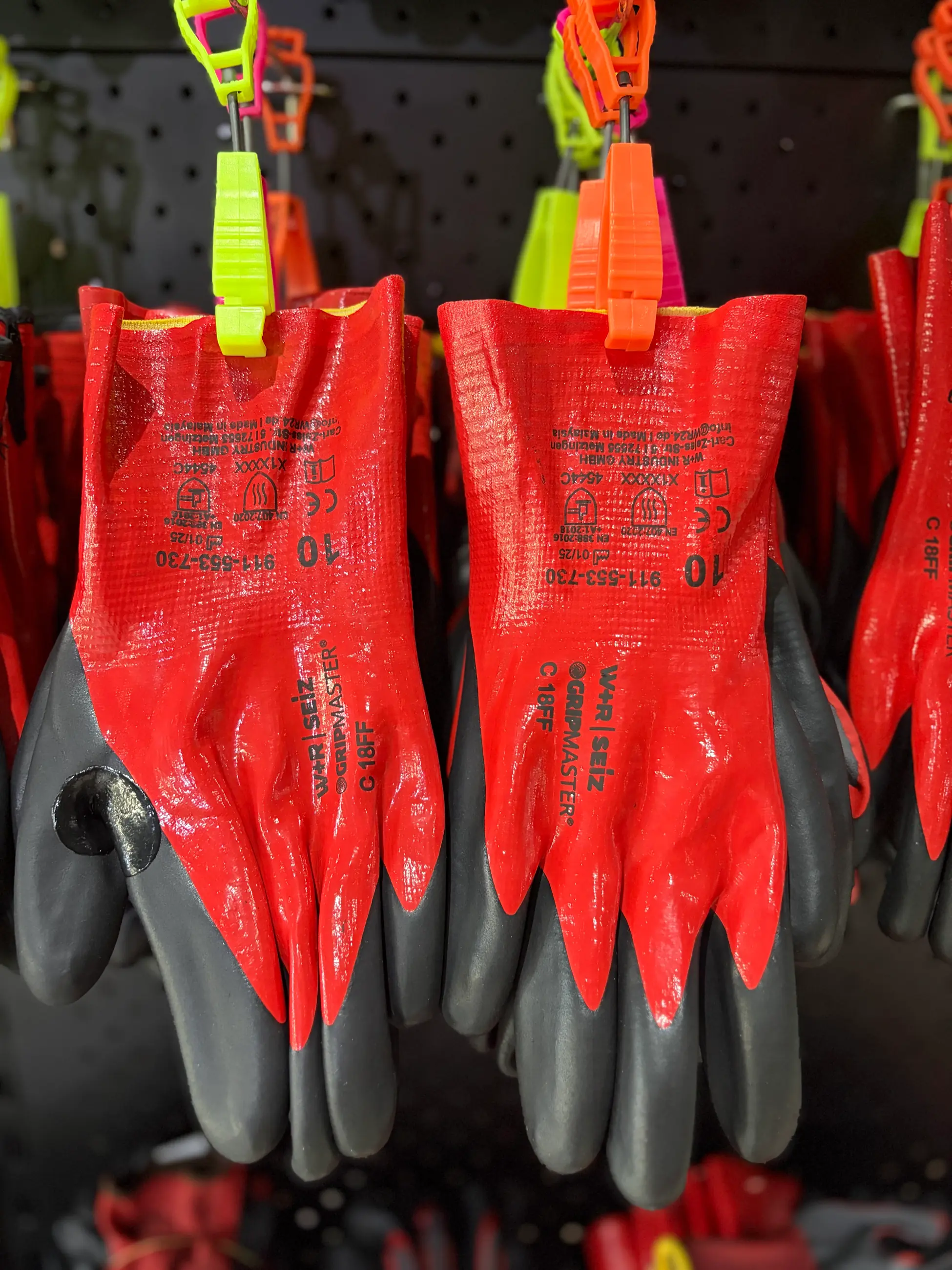 GRIPMASTER C18 FF parmak ucu daldırma ve başparmak arası takviye detayı