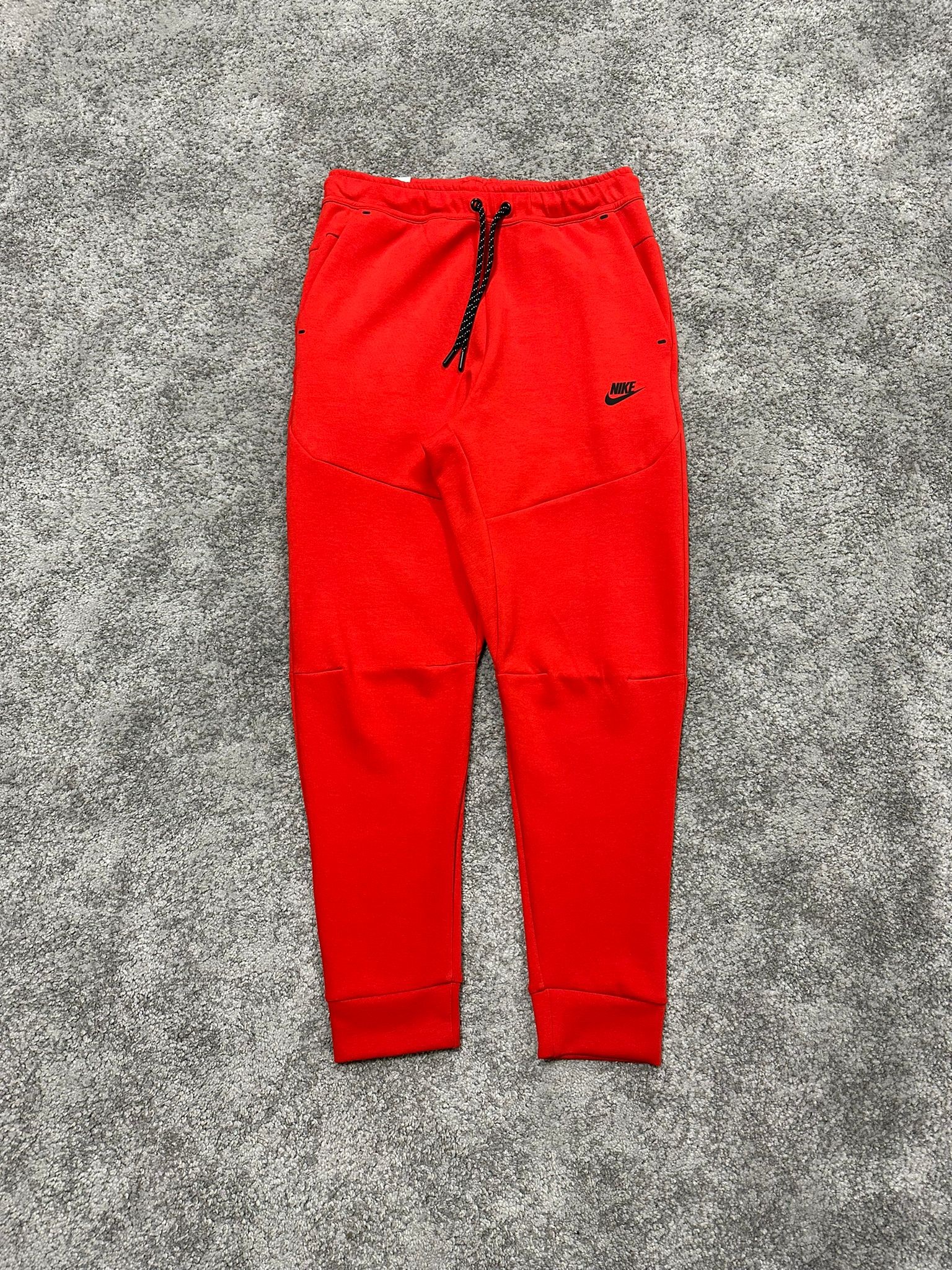 Premium | Nsw Tech Fleece Futura Swoosh Jogger