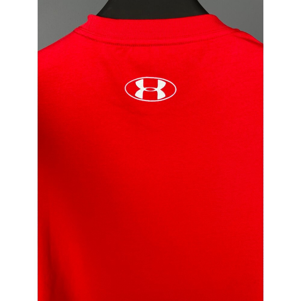 Under Armor T-Shirt