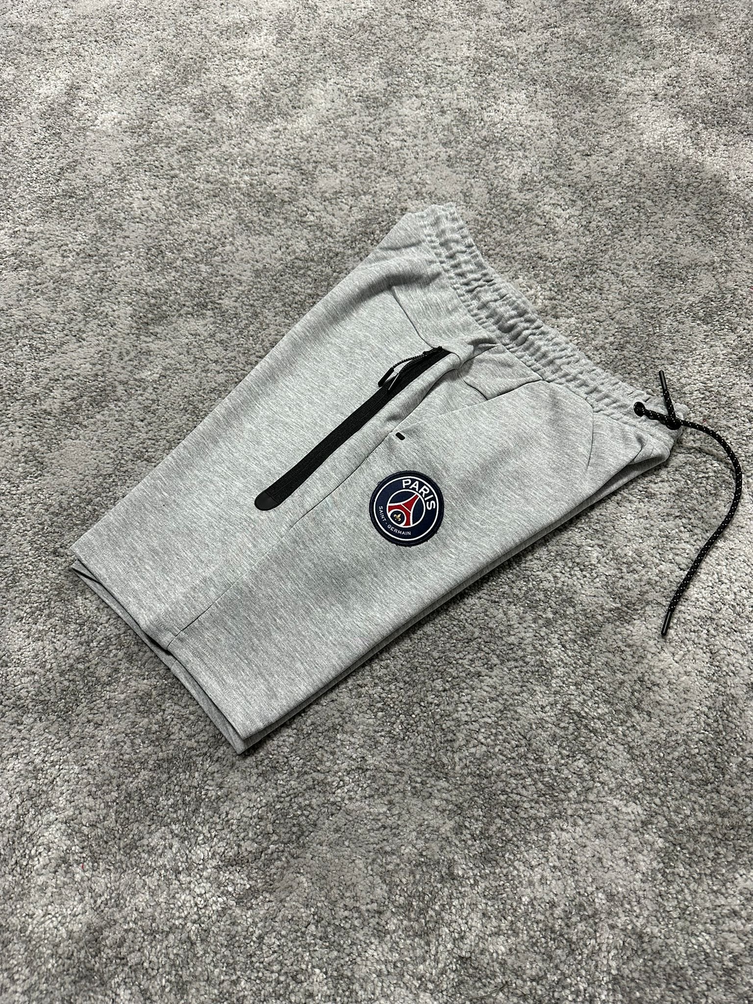 Nsw Tech Fleece Şort Paris Dark Grey