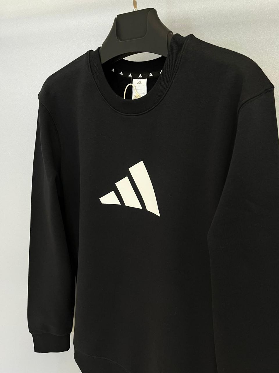 Future Icons 3 Bar Logo Sweatshirt