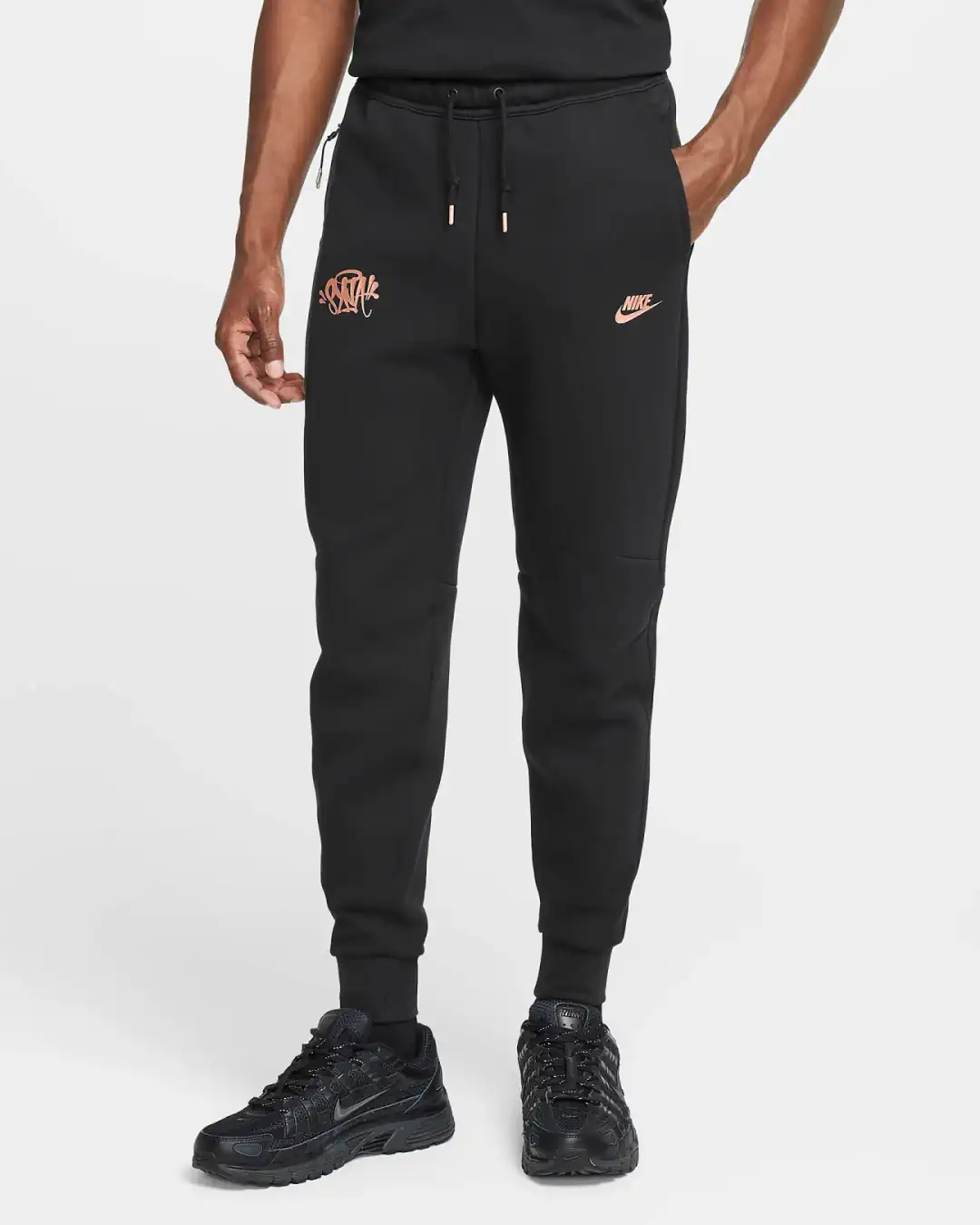 Nike & Syna Tech Fleece Jogger