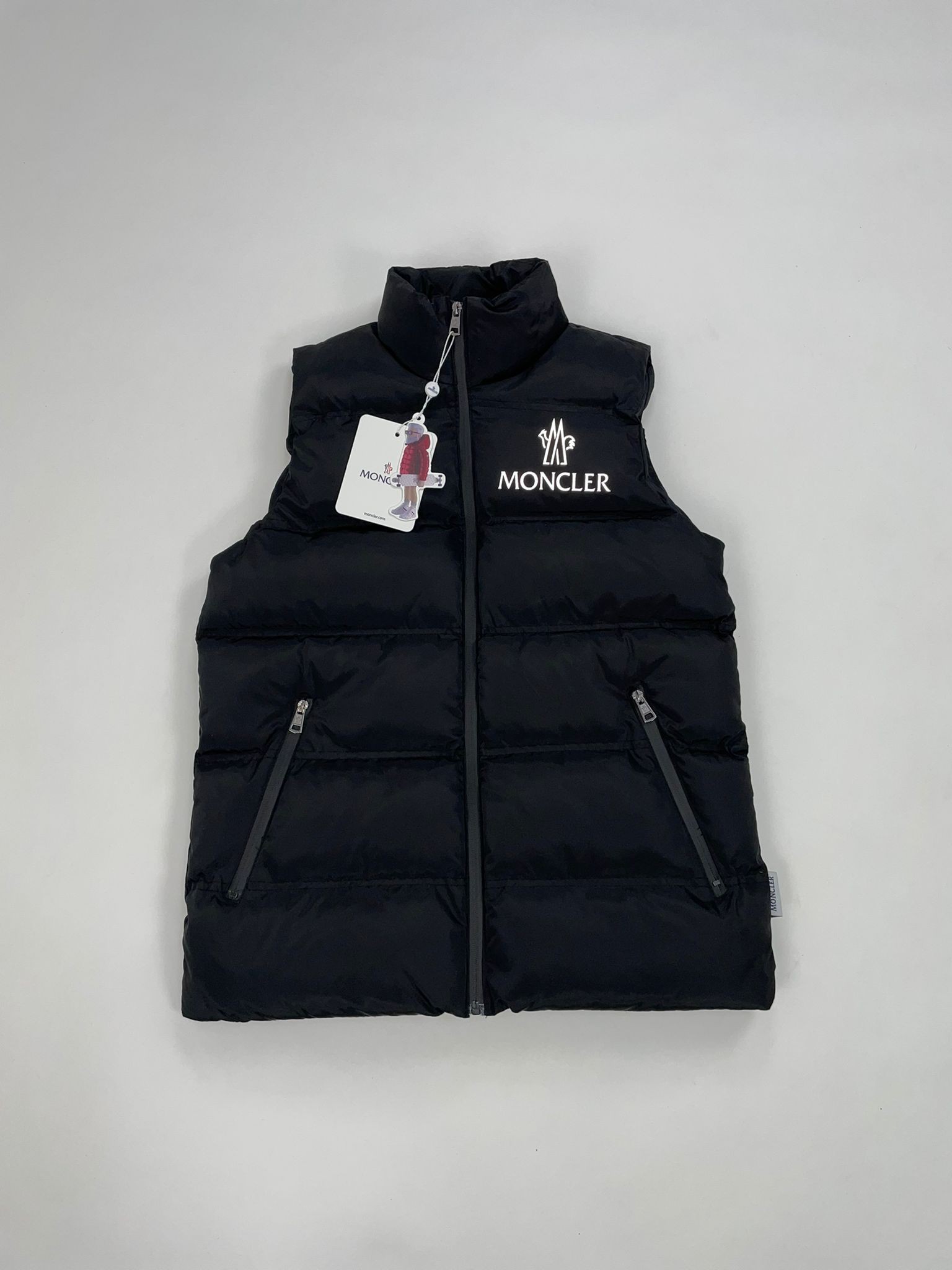 Moncler Yelek