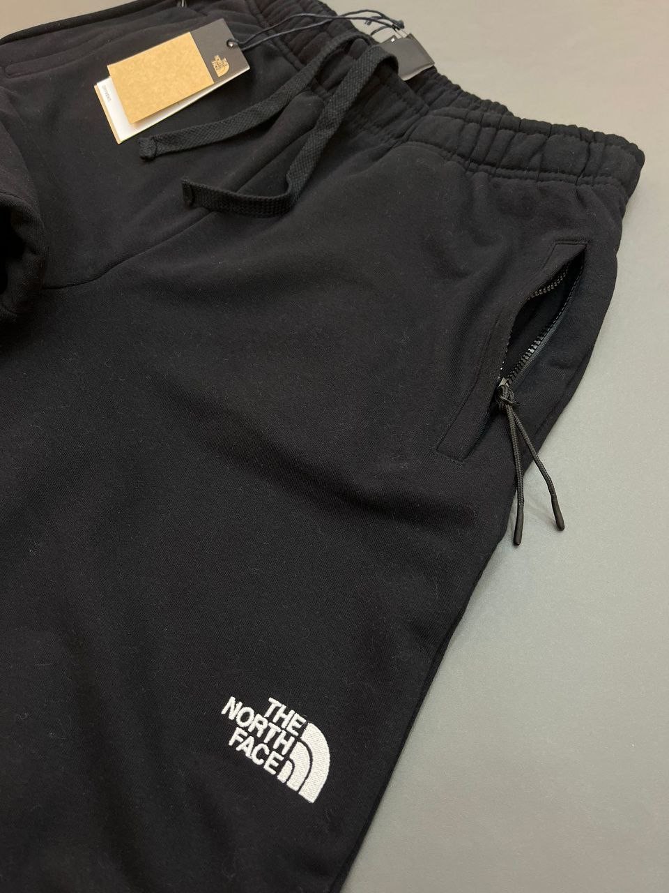 TNF Jogger