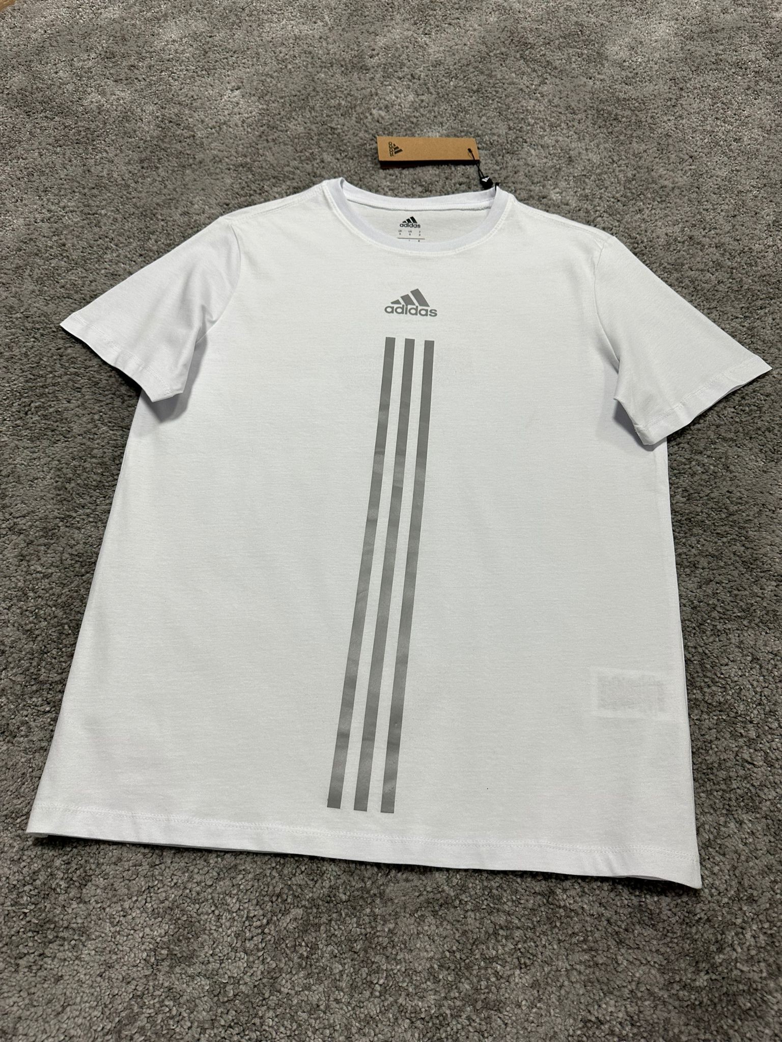 Adidas Tişört