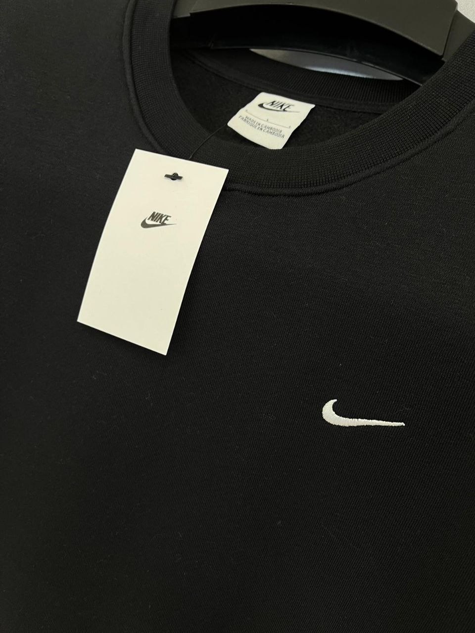 Solo Swoosh Sweatshirt