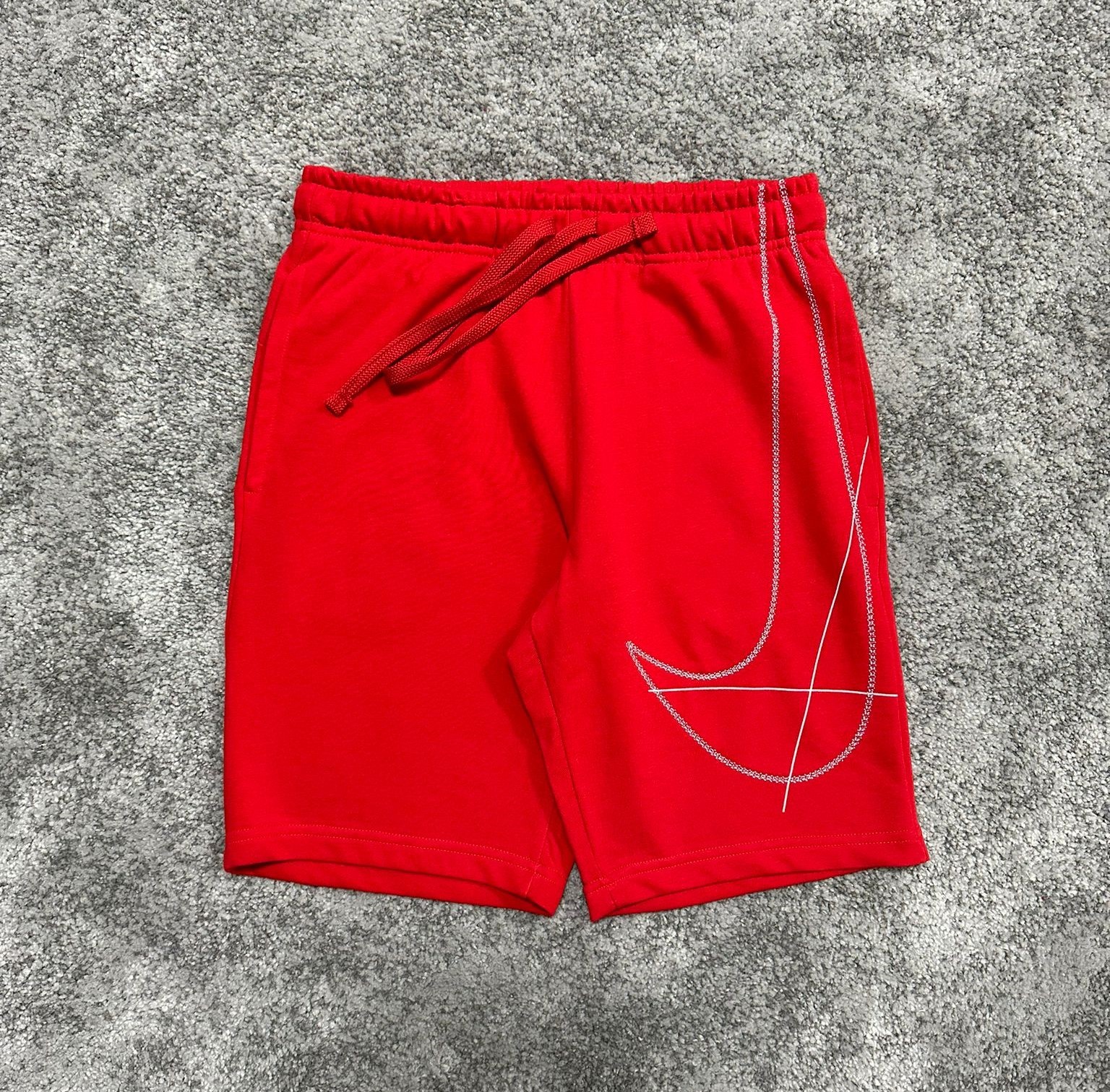 Swoosh Şort
