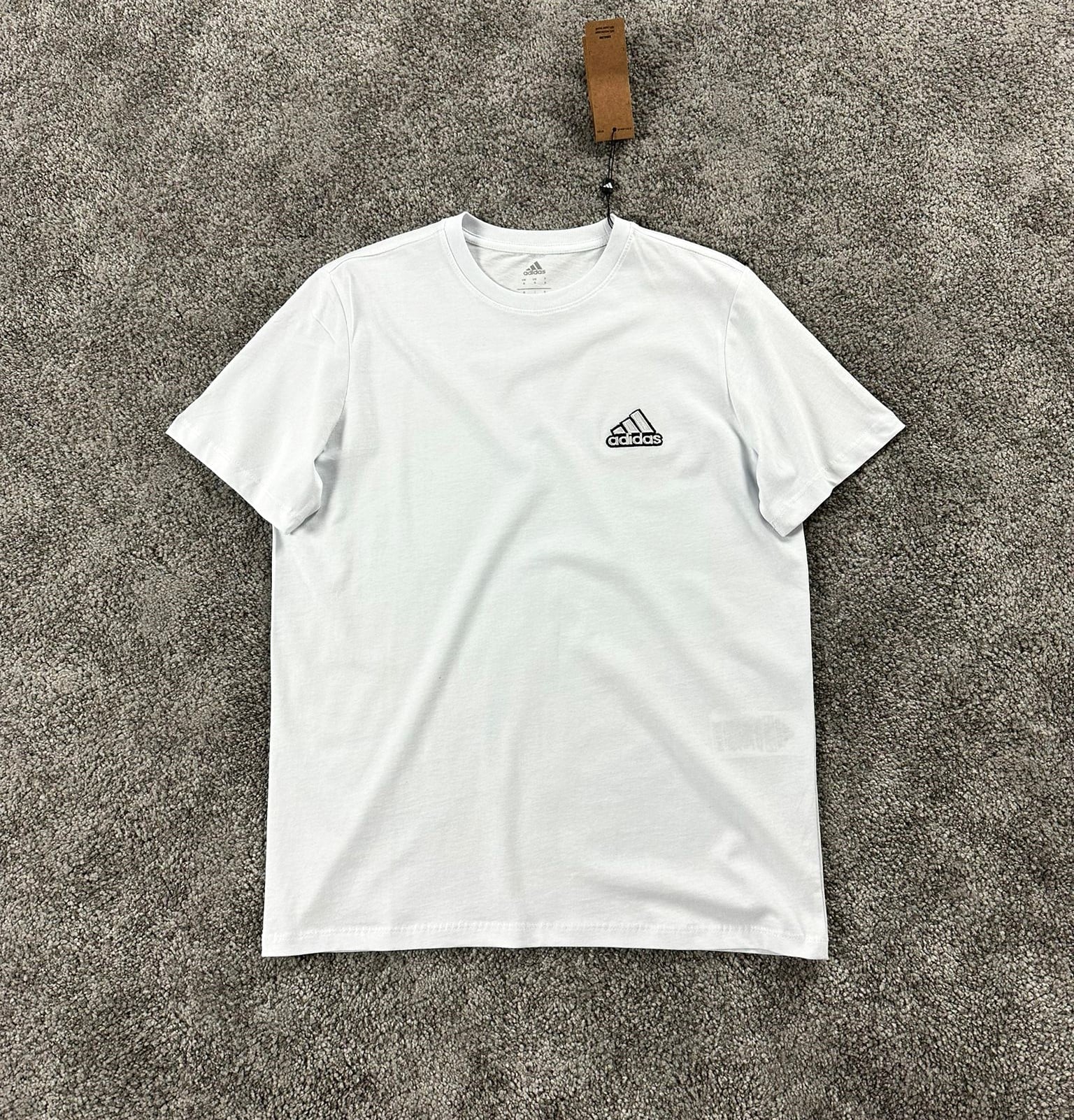 Adidas Tişört