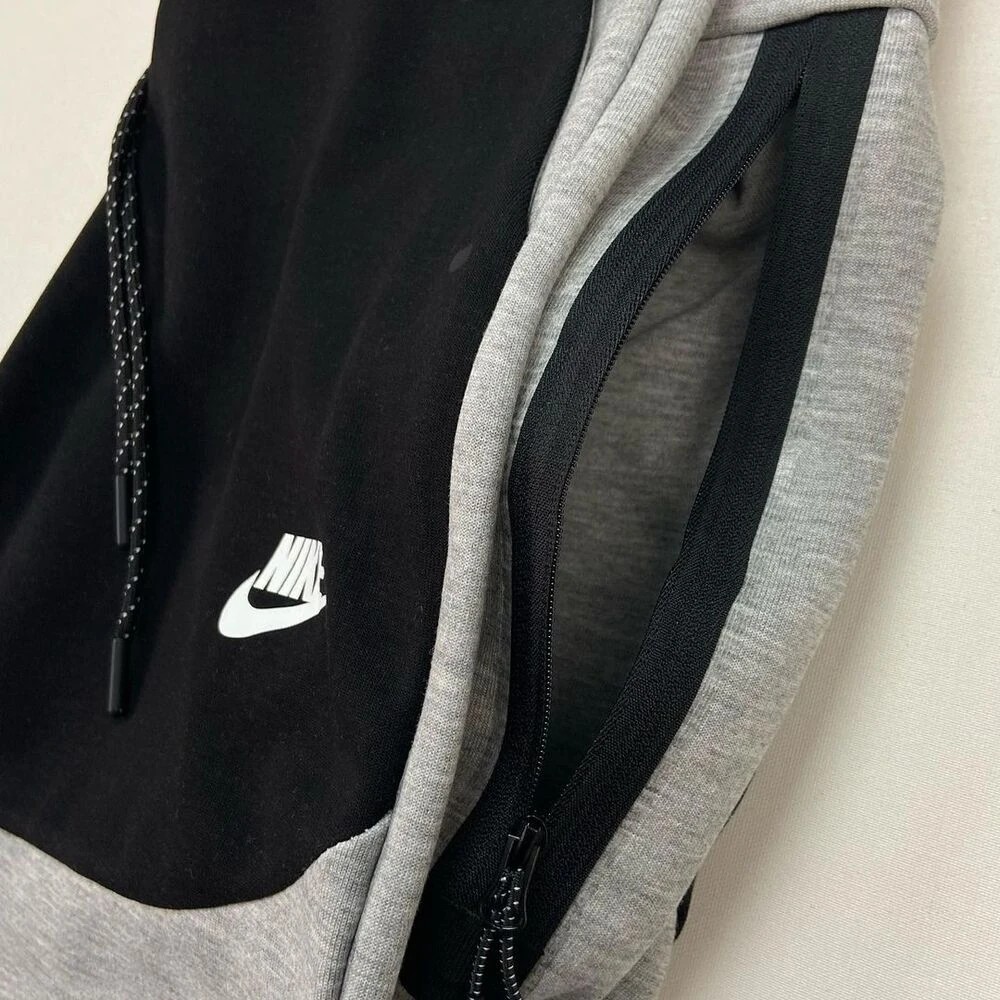 Nsw Tech Fleece Jogger Dark Grey/Black