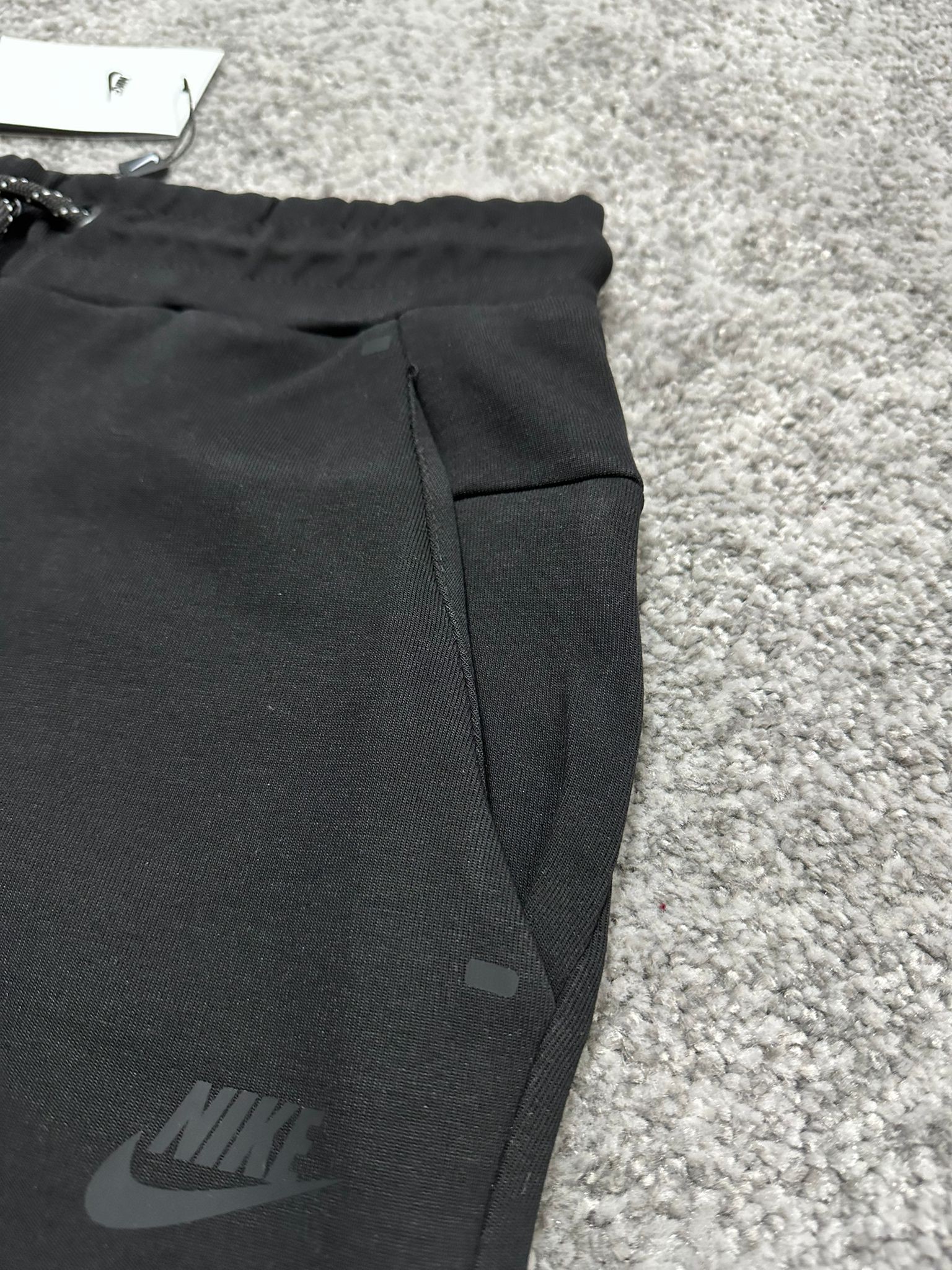 Nsw Tech Fleece Şort