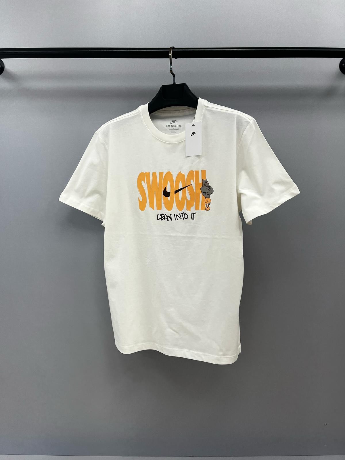 Swoosh Lean Into It Tişört - Kırık Beyaz