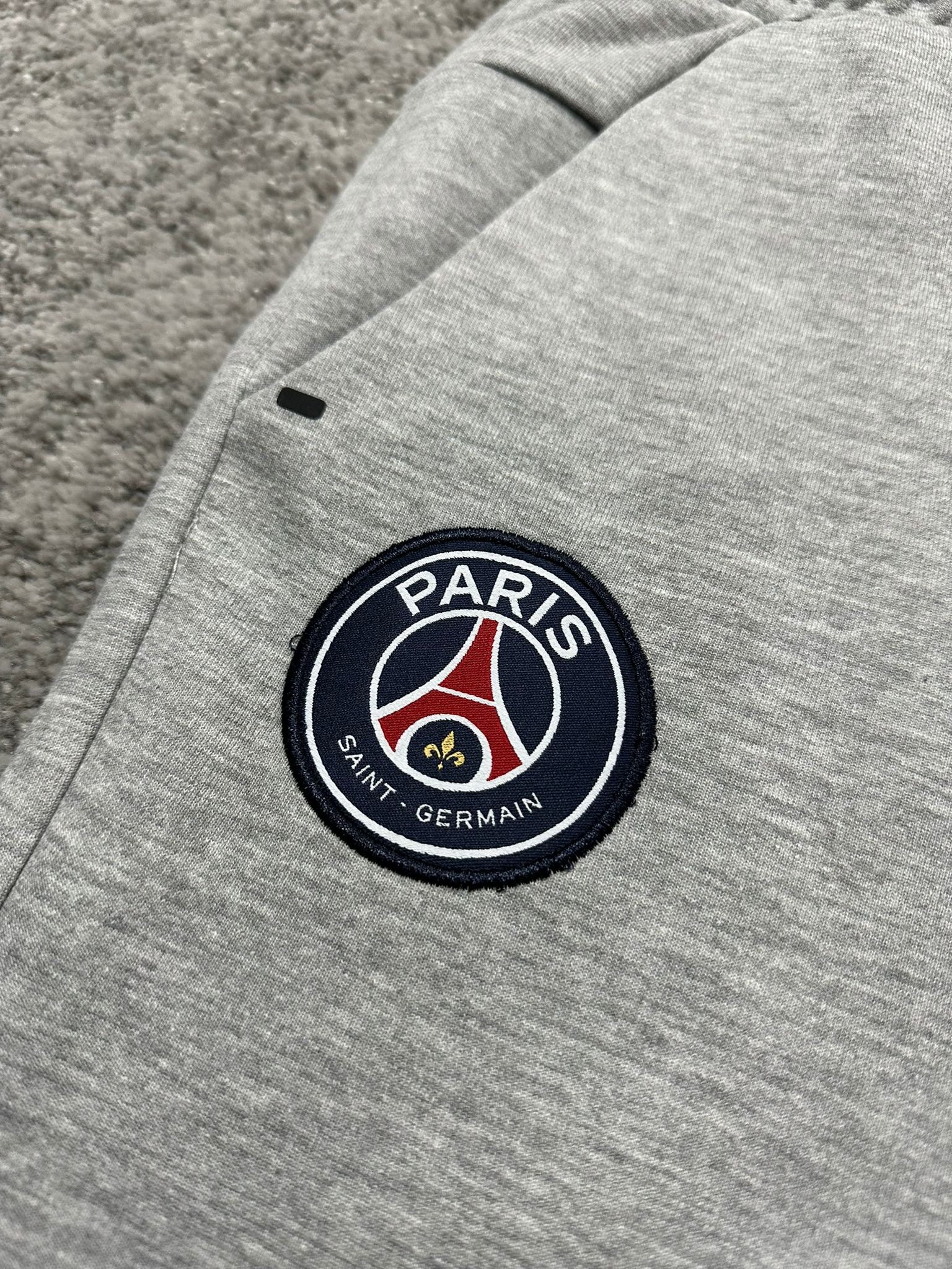 Nsw Tech Fleece Şort Paris Dark Grey