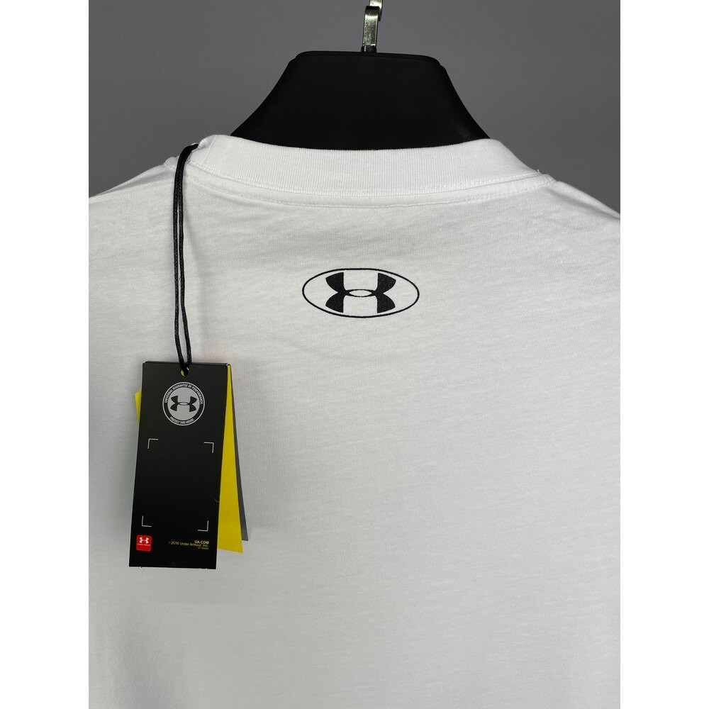 Under Armor T-Shirt