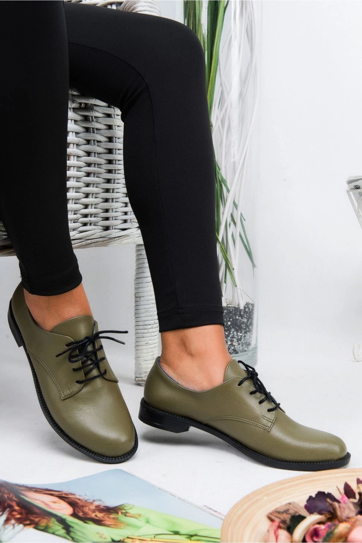 Benito Haki Yeşil Babet