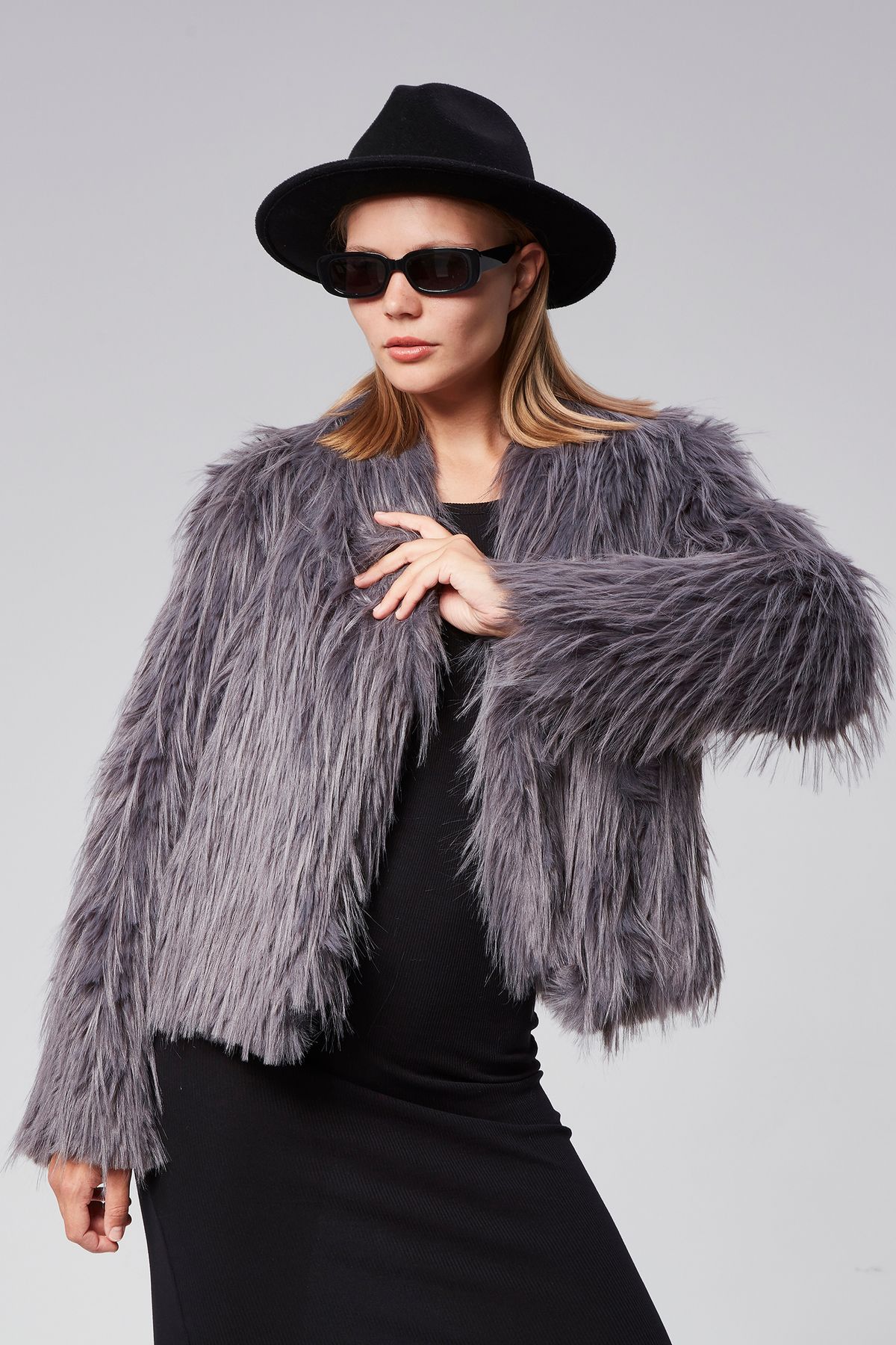 Kadın Gri Premium Kışlık Suni Kürk Ceket