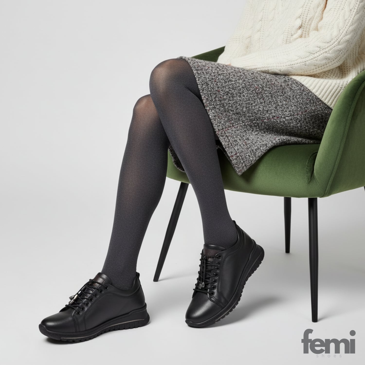 Femi 889 Kadın Deri Lastikli Ayakkabı - Siyah