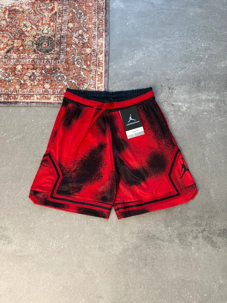 Jordan V2 Premium Diamond Short - Kırmızı