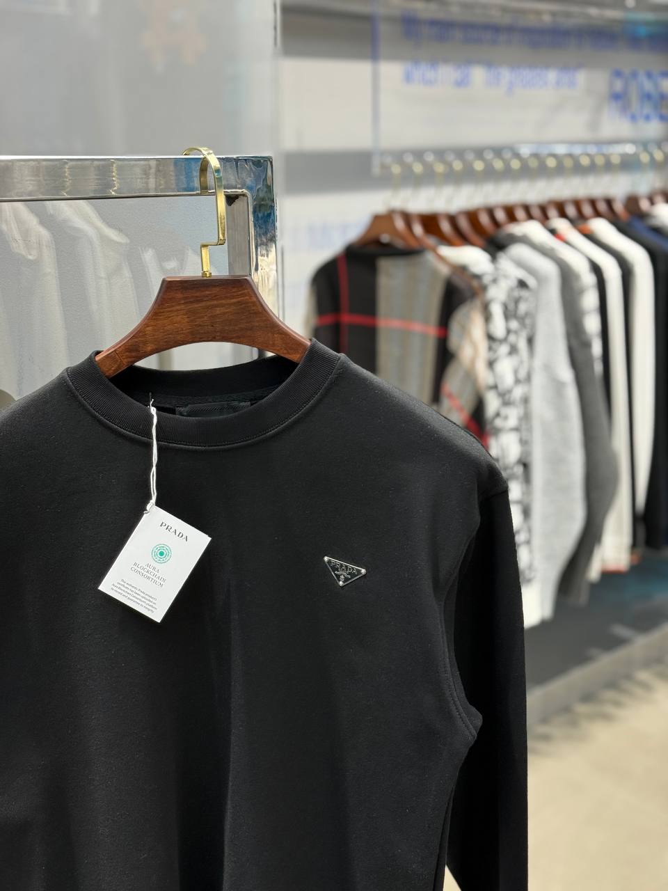  Metalic Basic Sweatshirt