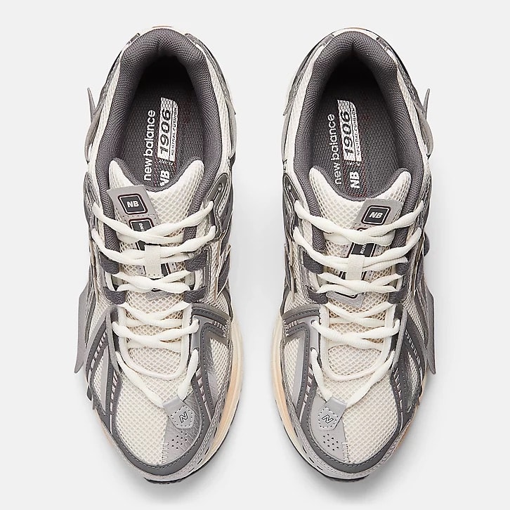 NEW BALANCE 1906R