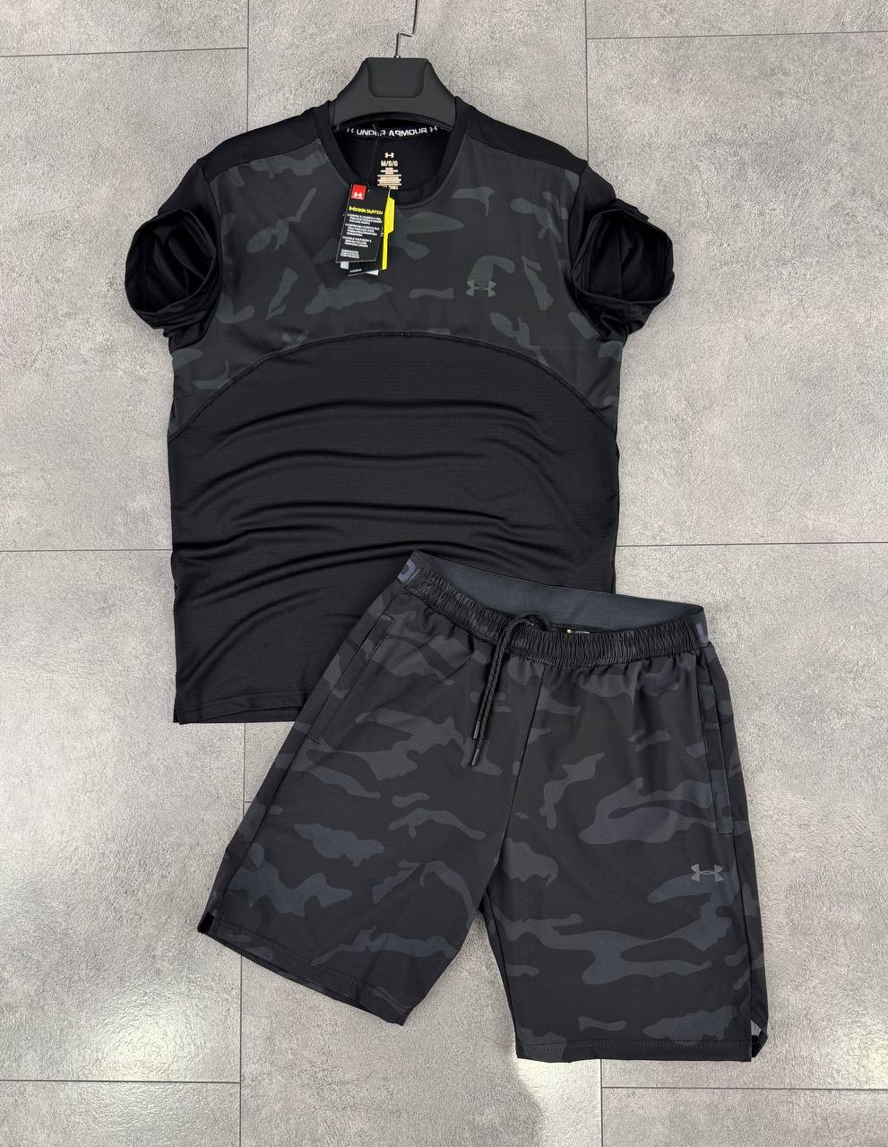 Under Armour Camuflage Premium Takım
