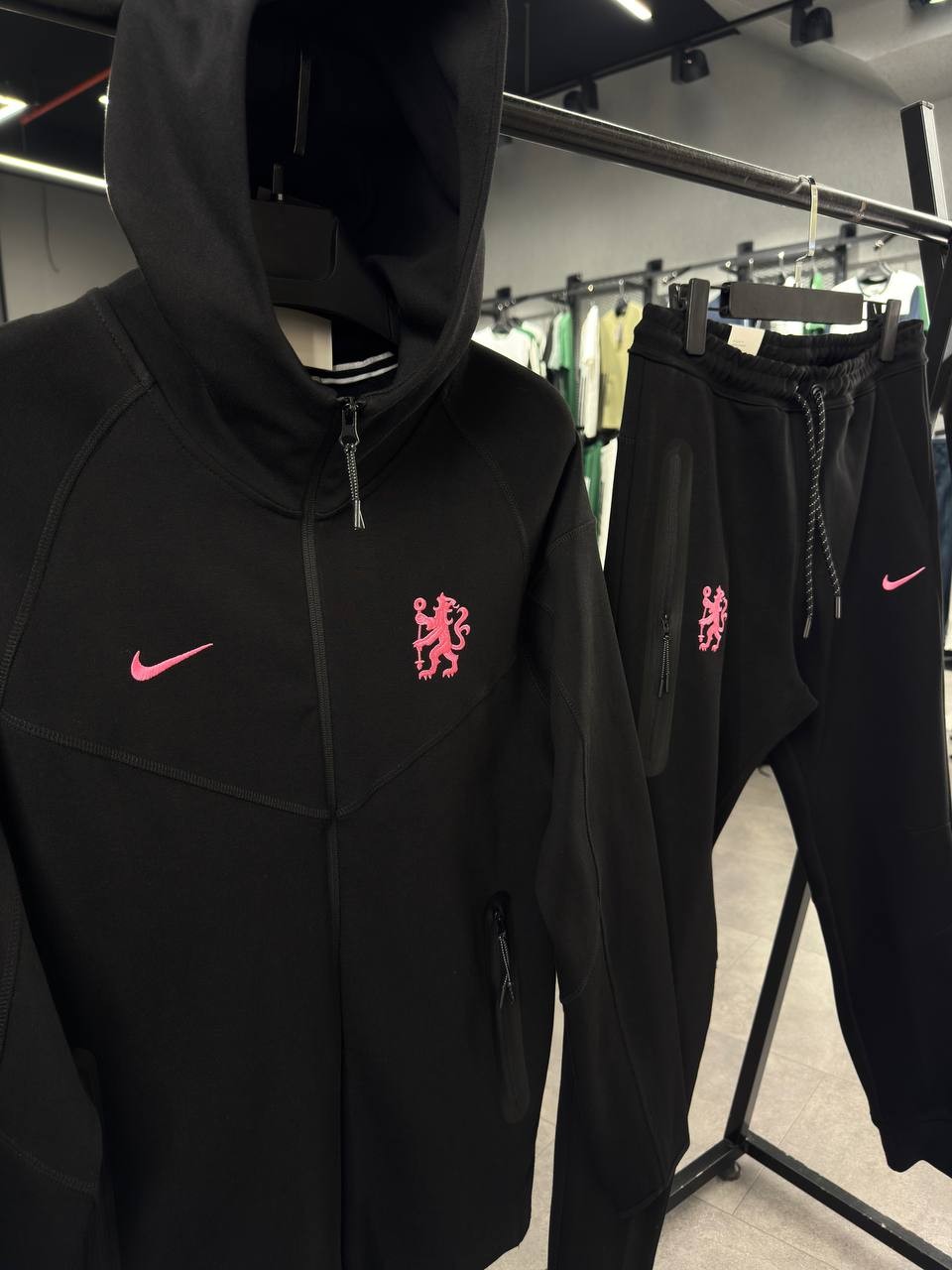 Chelsea Tech Fleece Eşofman Takımı – Special Collection