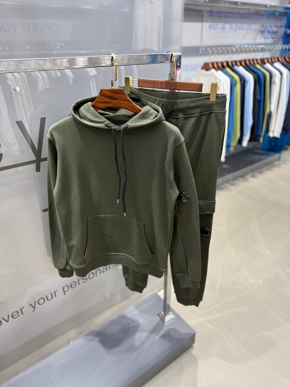 CP Premium Tracksuit - Haki