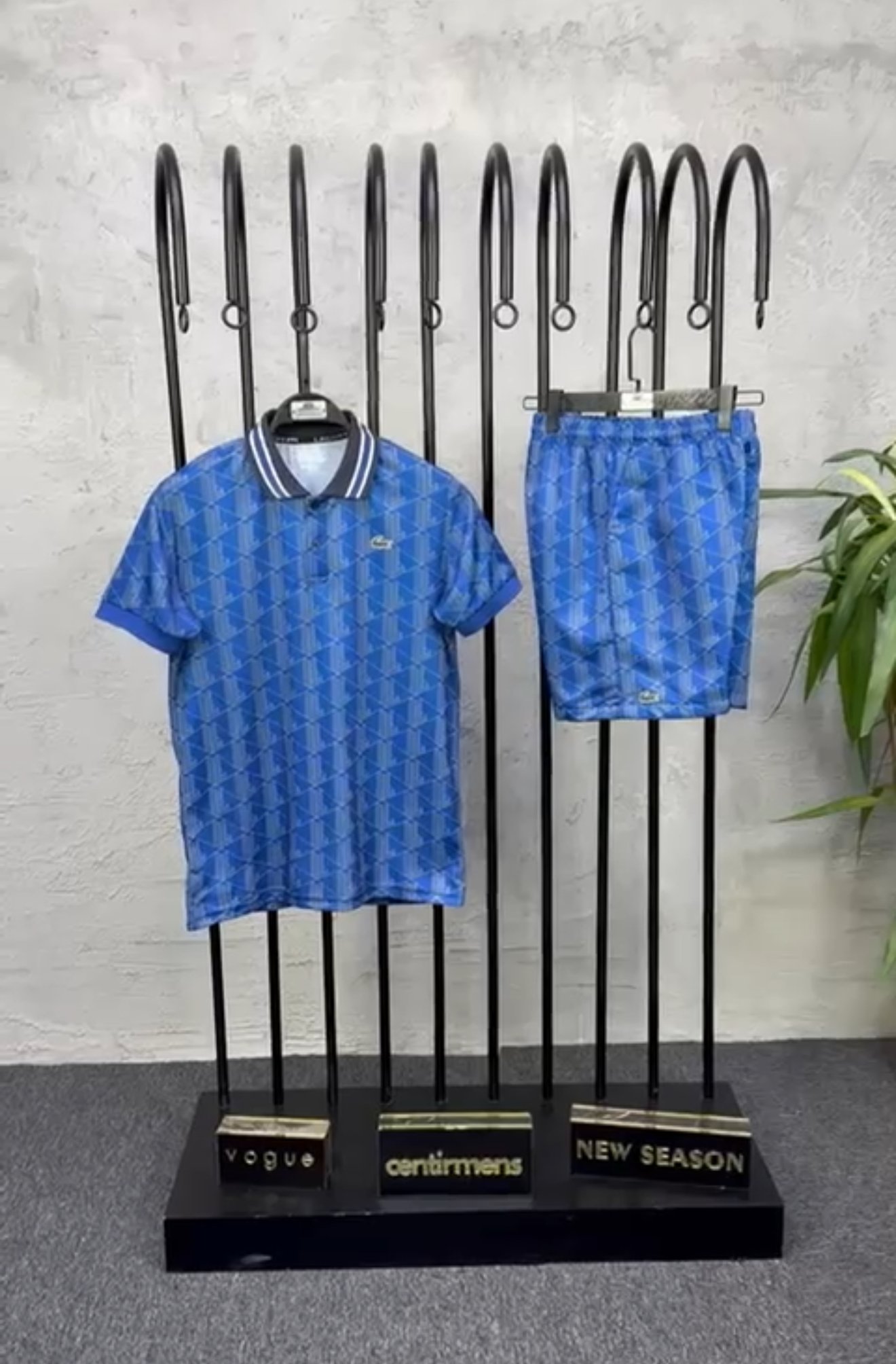 Geometric Collar Set - Blue / White-Striped Collar