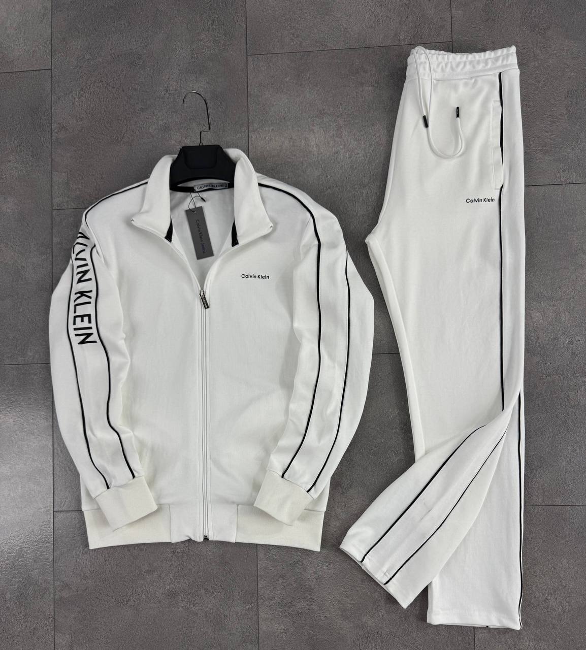 CK Essential Tracksuit - Beyaz