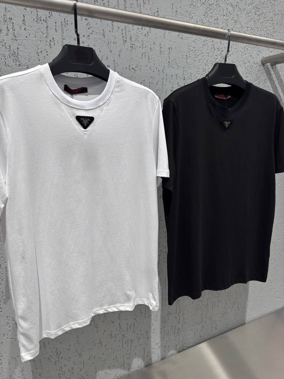 Prada Orta Logo Premium Tshirt
