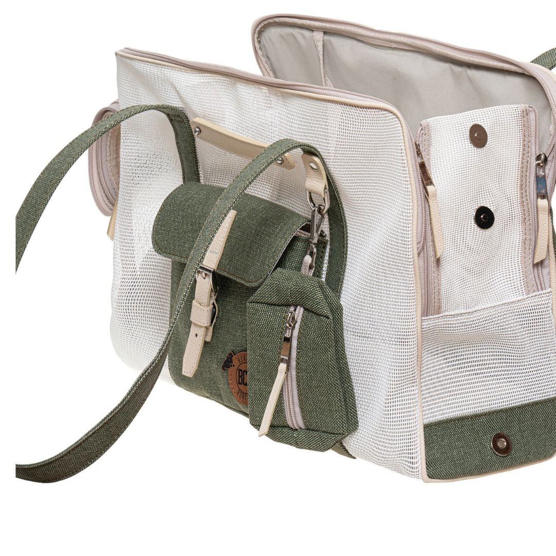 "Chic-Paw Travel" Customizable Pet Carrier