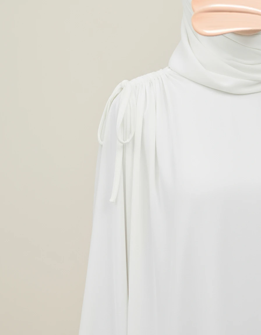 Beyaz Omuz İp Büzgülü Ferace