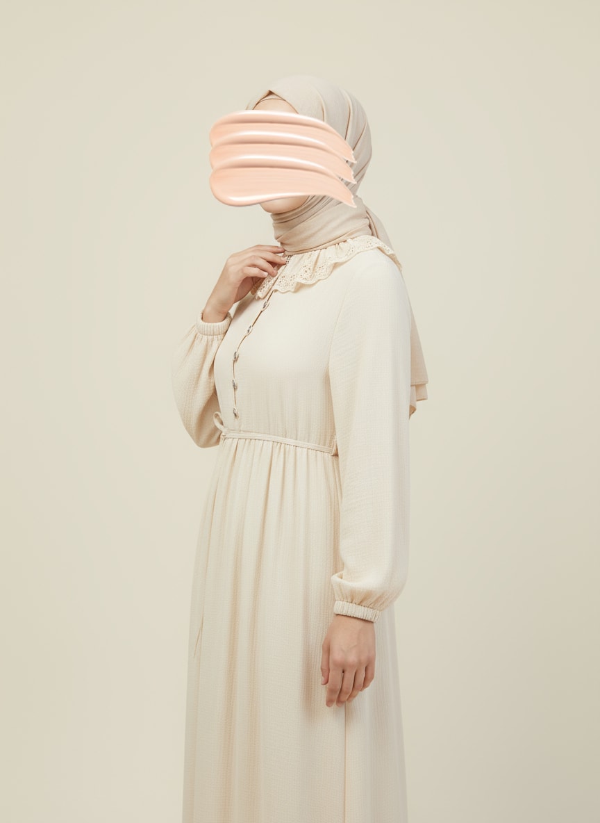 Bej Dantel Bebe Yaka Yarım Düğmeli Müslin Ferace Elbise