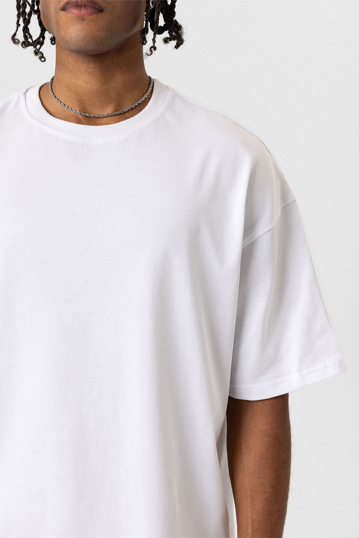 BASIC OVERSIZE T-SHIRT-WHITE