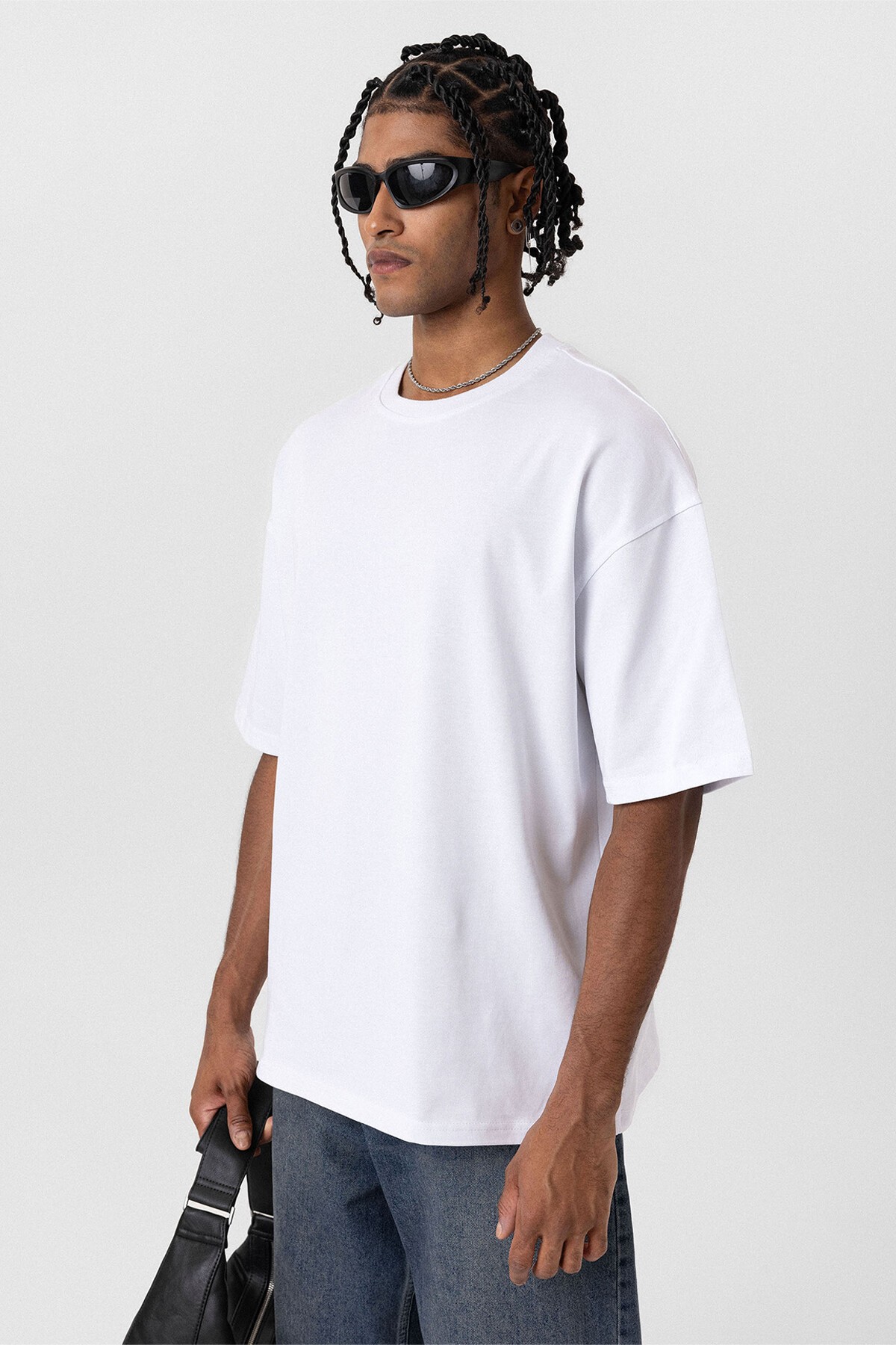 BASIC OVERSIZE T-SHIRT-WHITE