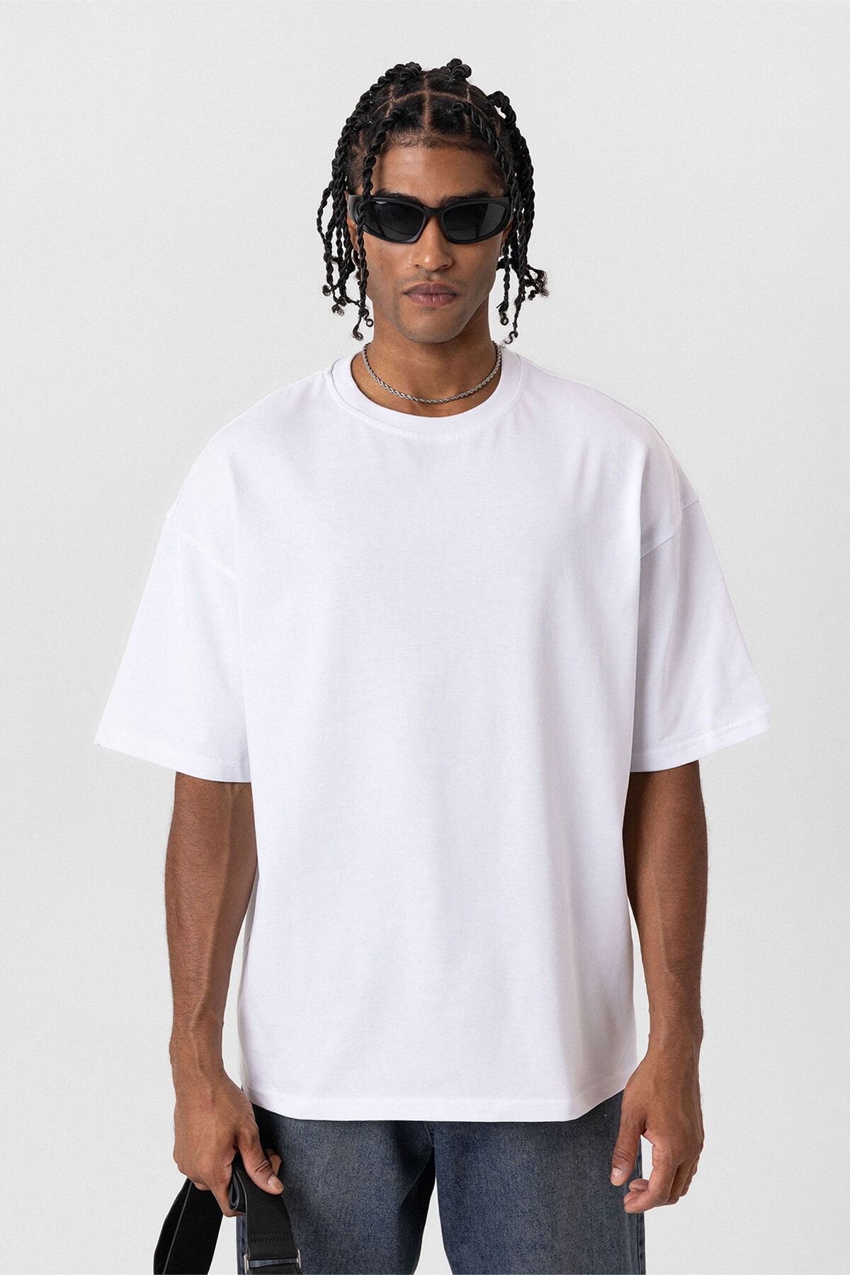 BASIC OVERSIZE T-SHIRT-WHITE