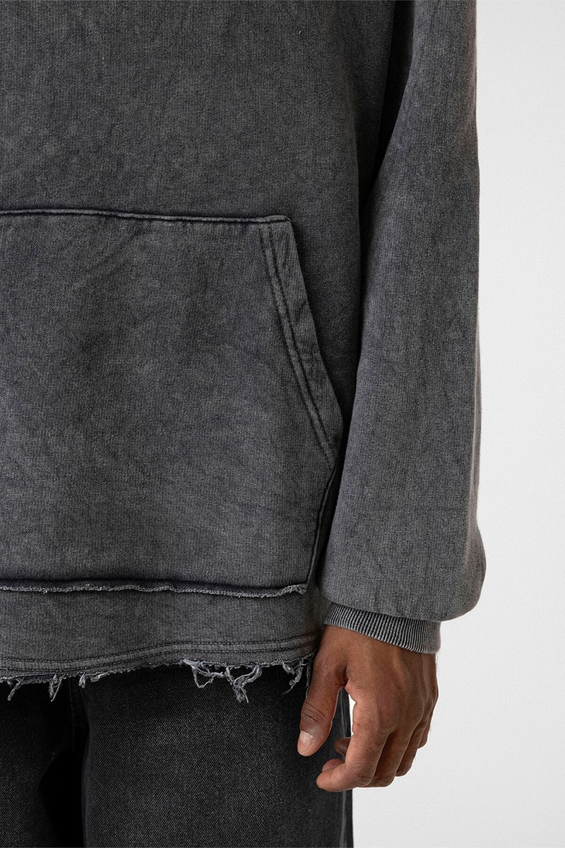 WASHABLE RIP DETAILED OVERSIZE SWEATSHIRT BLACK