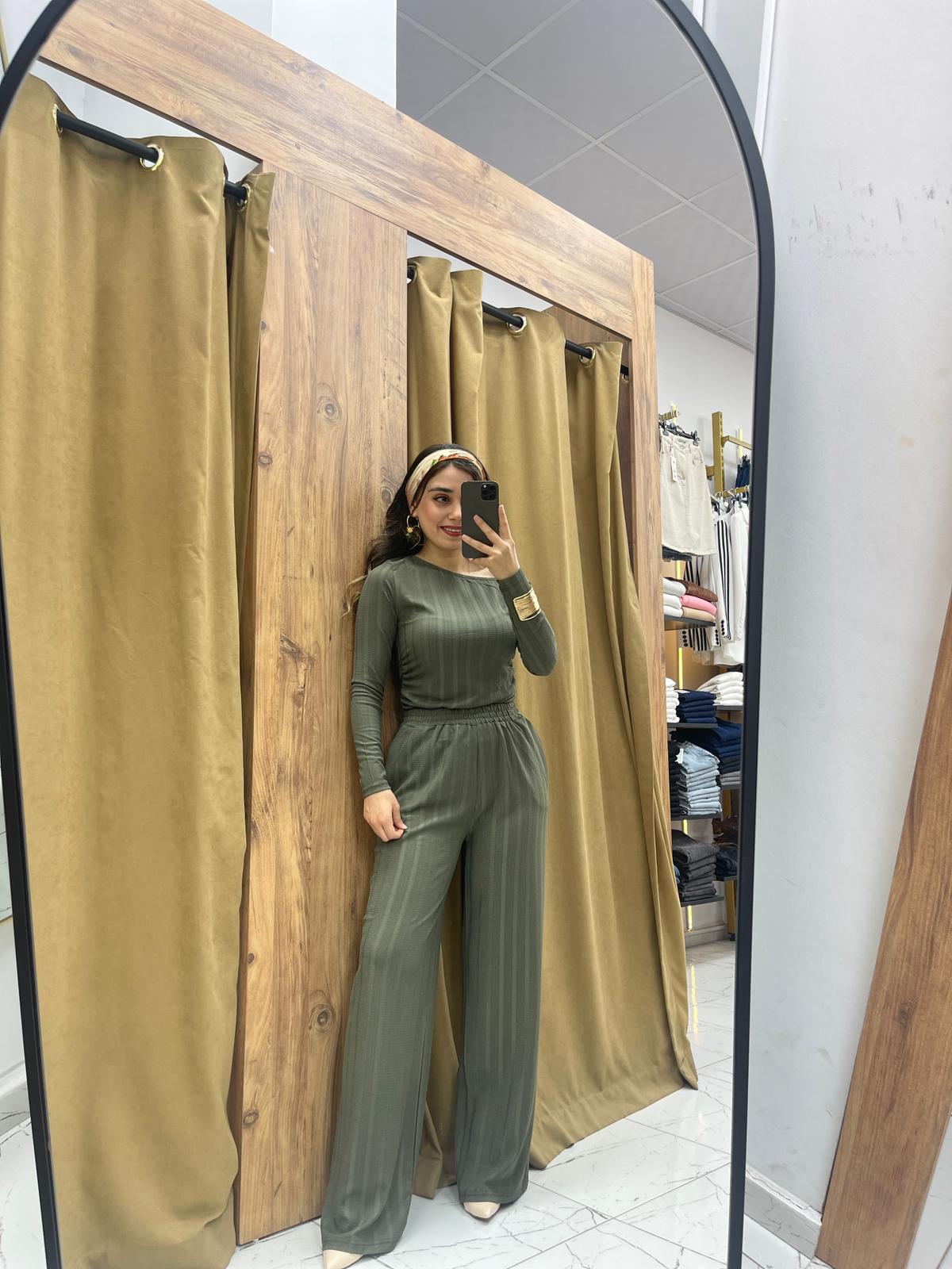 Onis Takım - Haki Yeşil