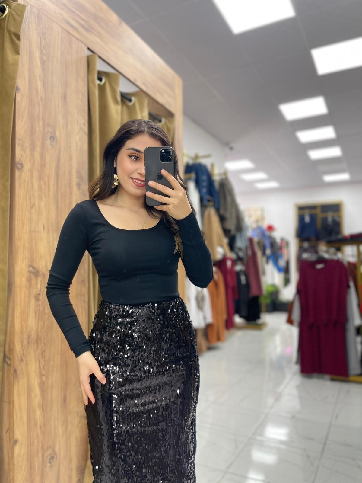 Ripat Pullu Etek - Siyah