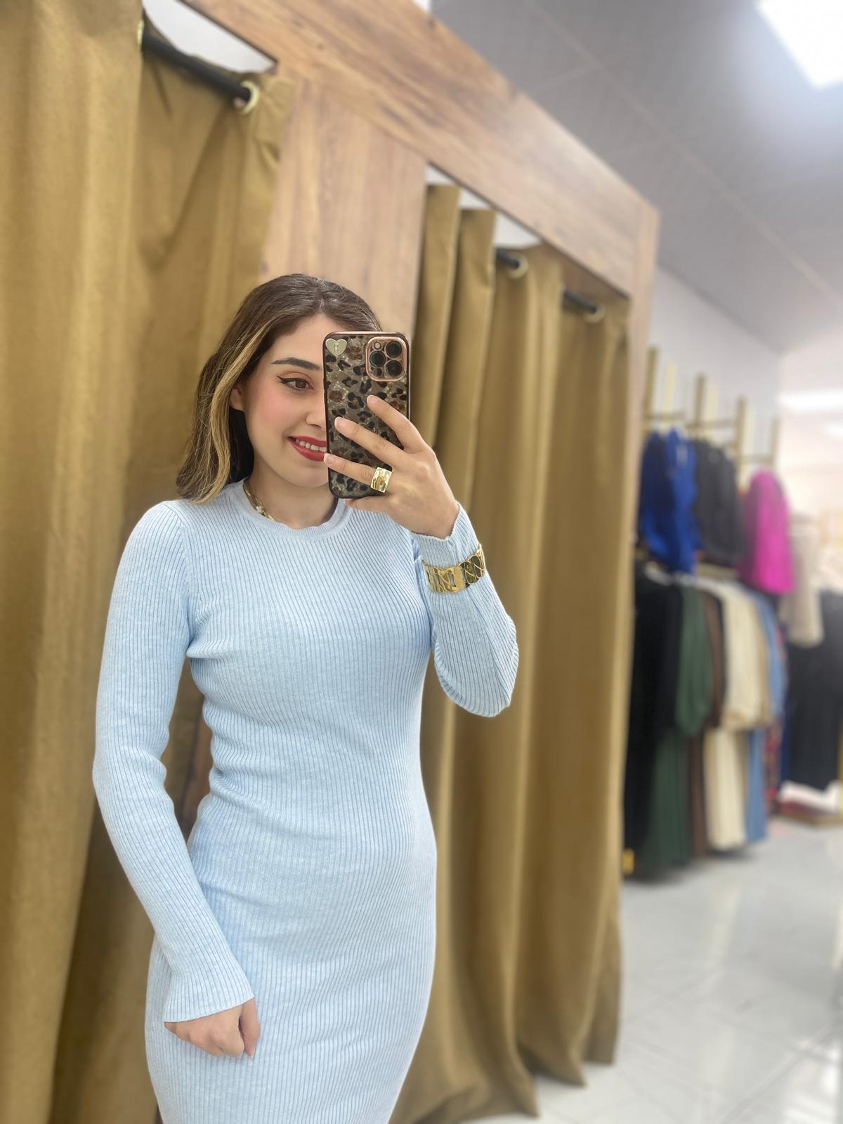 1 Alana 1 Bedava Luzi Bisiklet Yaka Triko Elbise