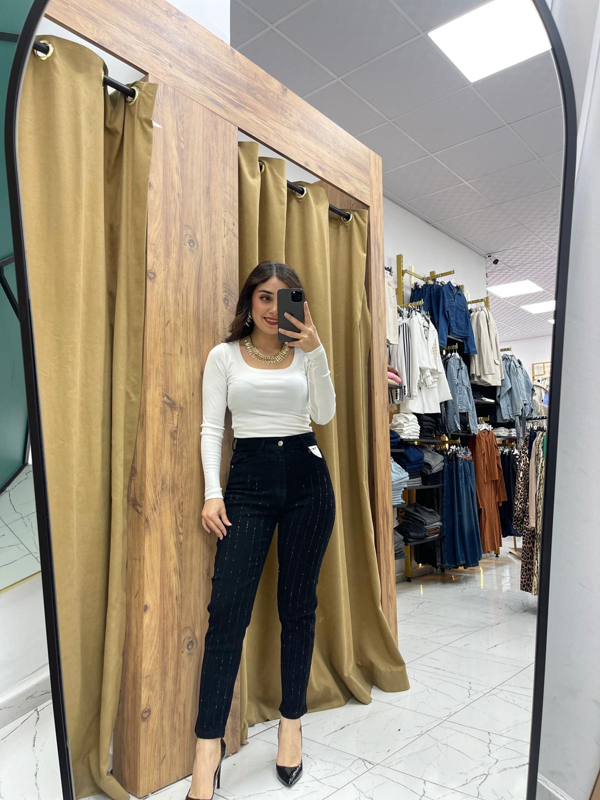 Dikey Taşlı Kot Pantolon  - Siyah